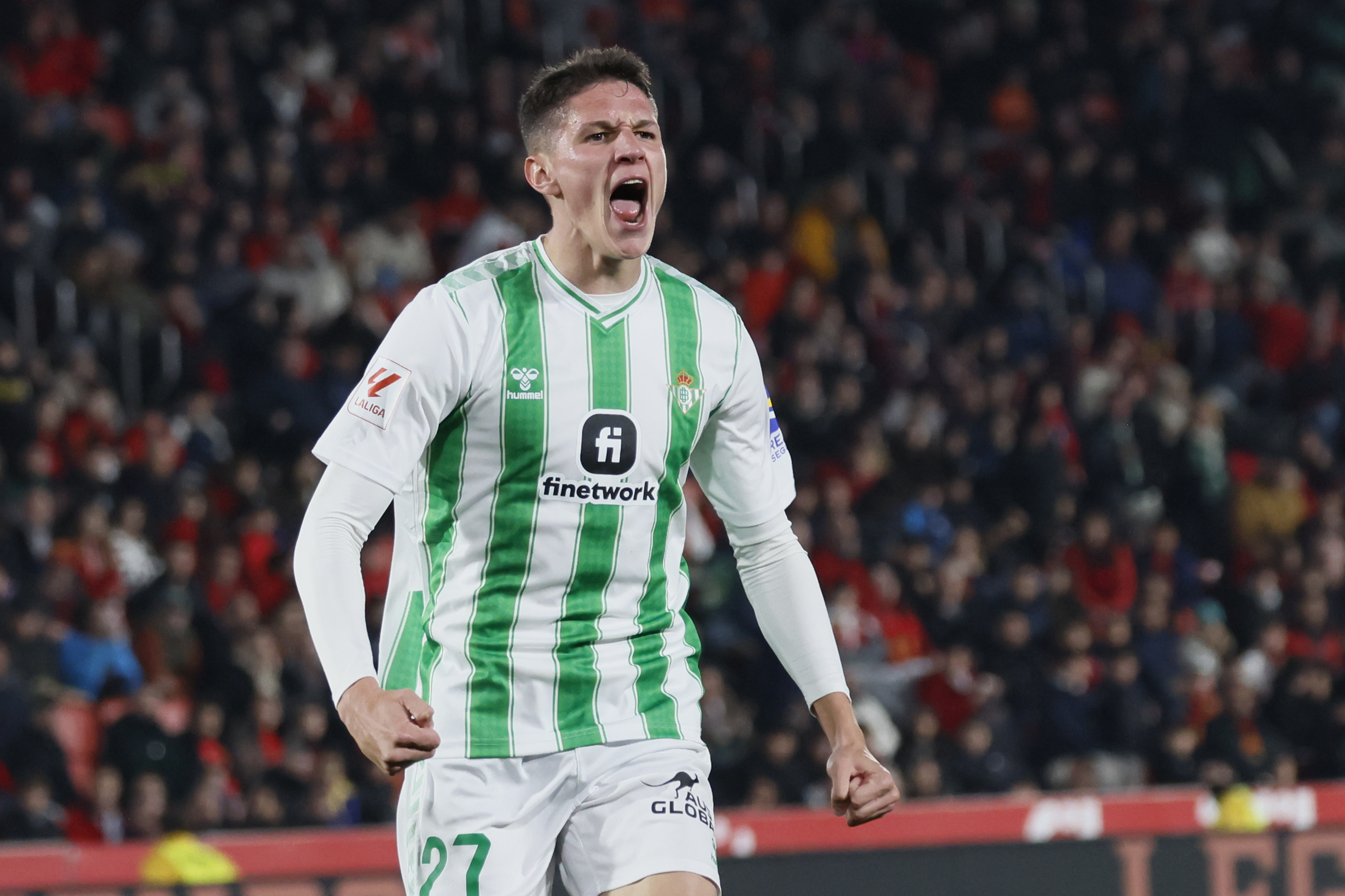 "Soy más culé que bético"