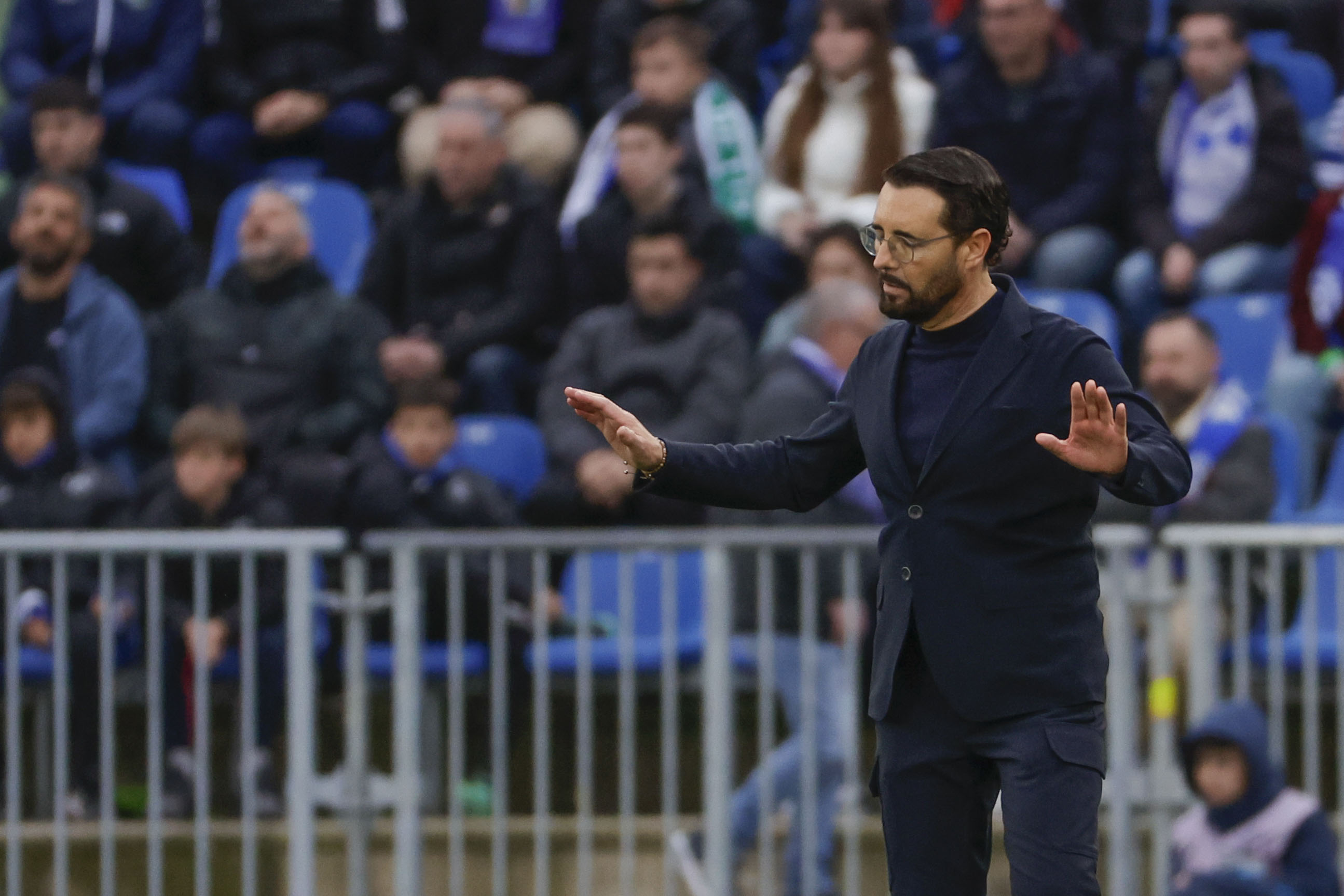 GETAFE (MADRID), 08/03/2026.- El entrenador del Getafe, José Bordalás, durante el partido de LaLiga entre el Getafe y el Betis, este domingo en el Coliseo. EFE/ Zipi
