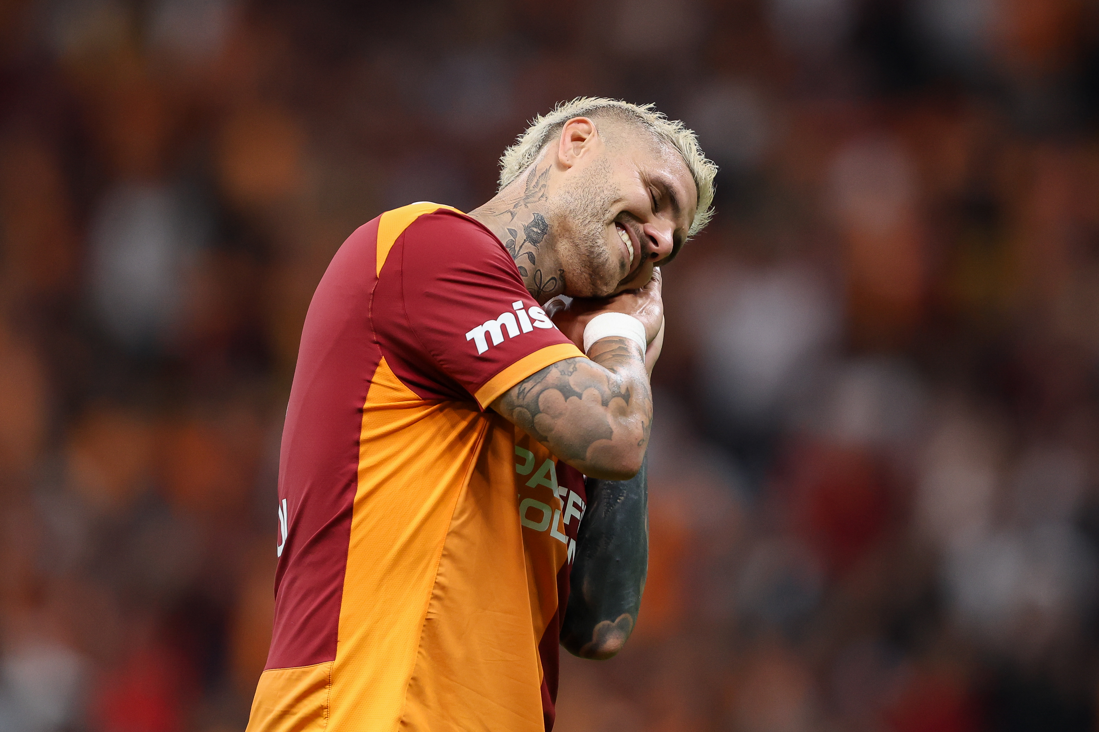 ISTANBUL, TURKEY - SEPTEMBER 22: Mauro Icardi of Galatasaray celebrates after scoring his team's second goal during the Trendyol Süper Lig match between Galatasaray SK and Konyaspor at Rams Park Stadium on September 22, 2025 in Istanbul, Turkey. (Photo by Ahmad Mora/Getty Images)