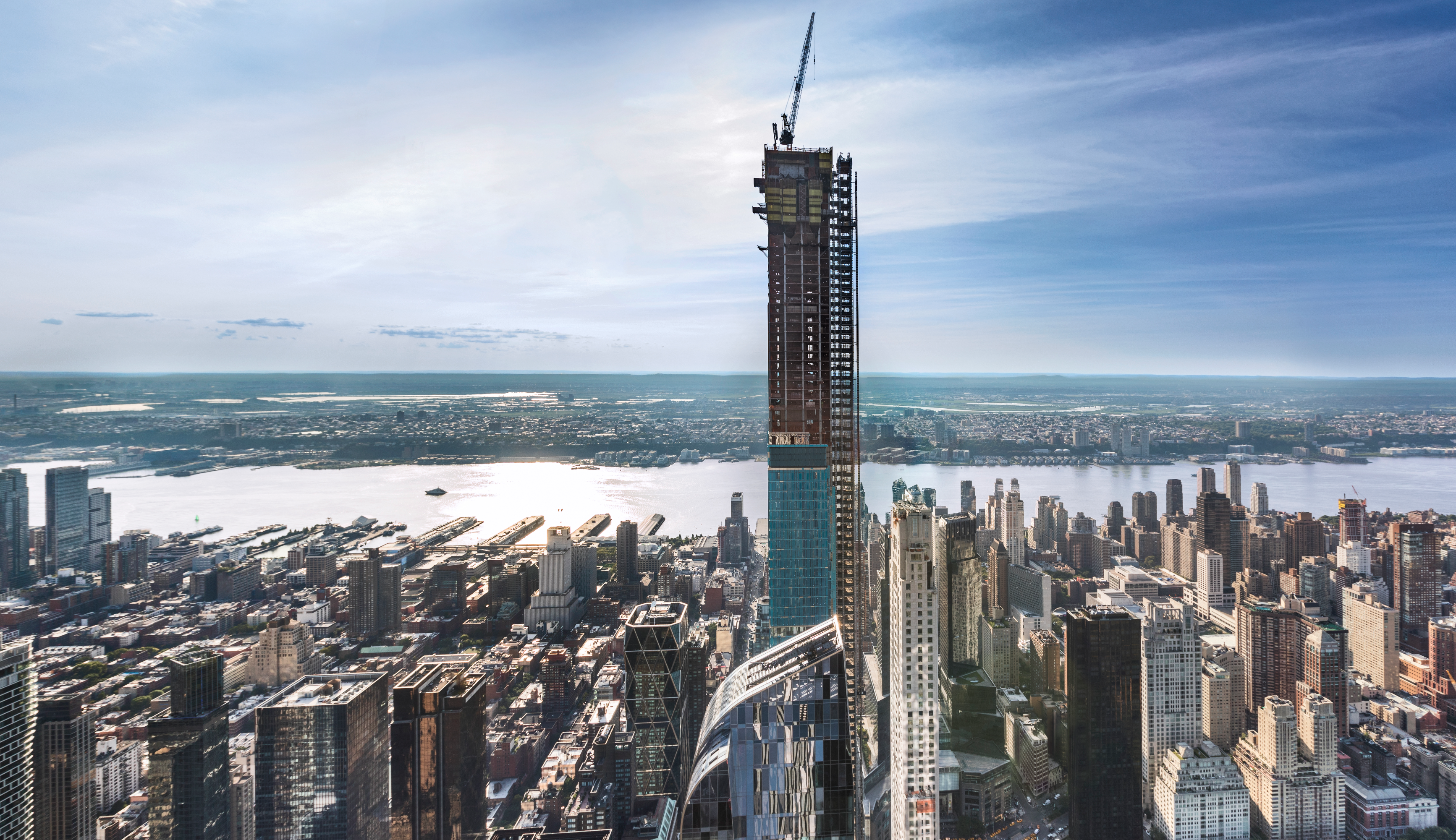 New Condo Towers Are Racing Skyward in Midtown Manhattan