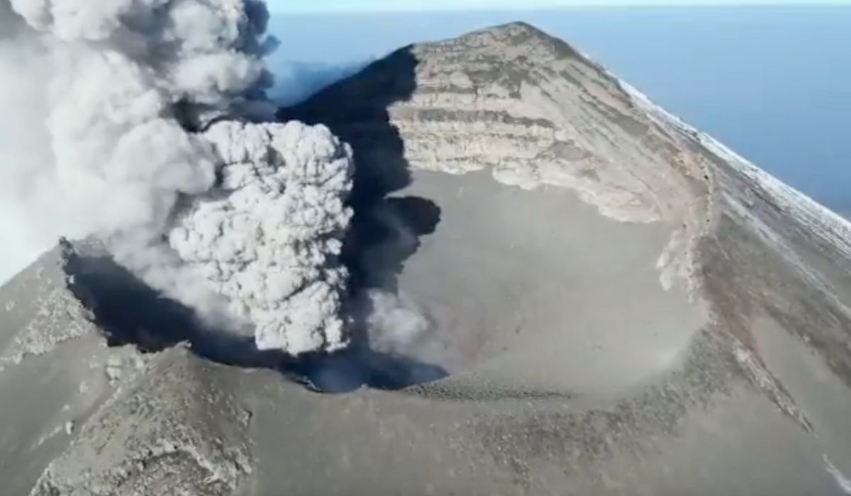 ¡Majestuoso! Así se ve el cráter del volcán Popocatépetl desde los cielos