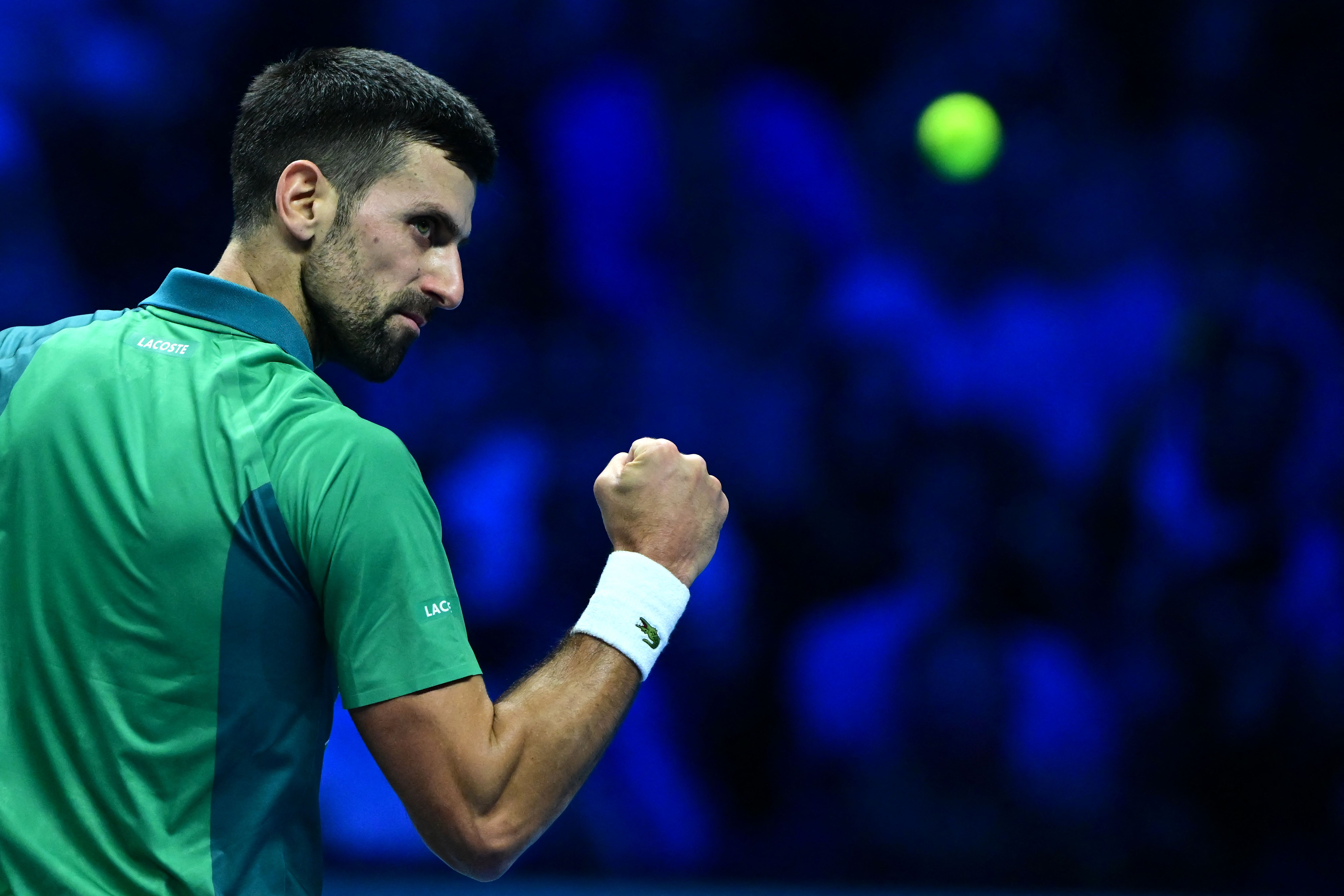 Djokovic prevalece ante Alcaraz y jugará la final por novena vez