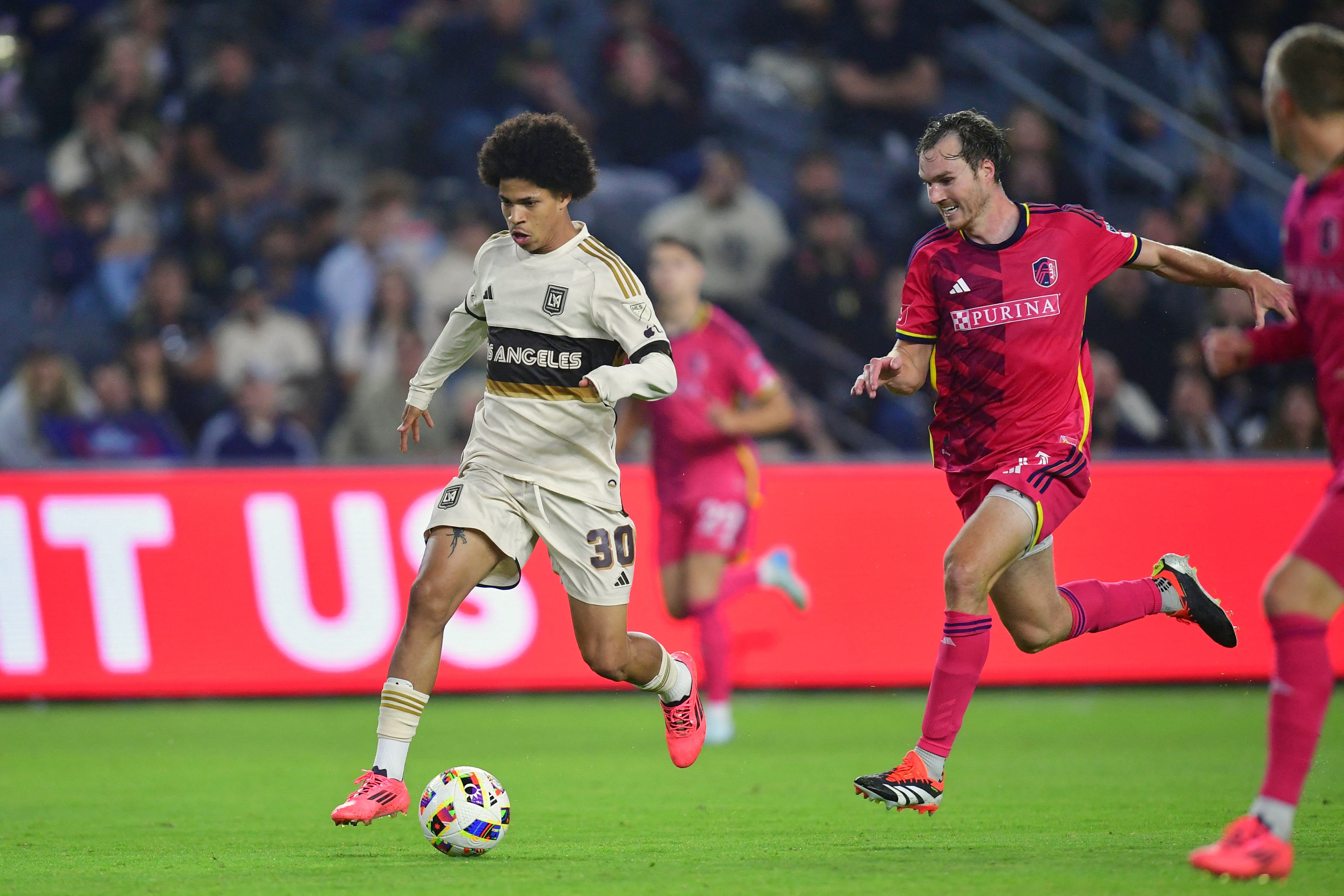 David Martínez: “Me encantaría hacer historia en LAFC, ir a Europa,  representar a mi país y jugar un Mundial” - AS USA