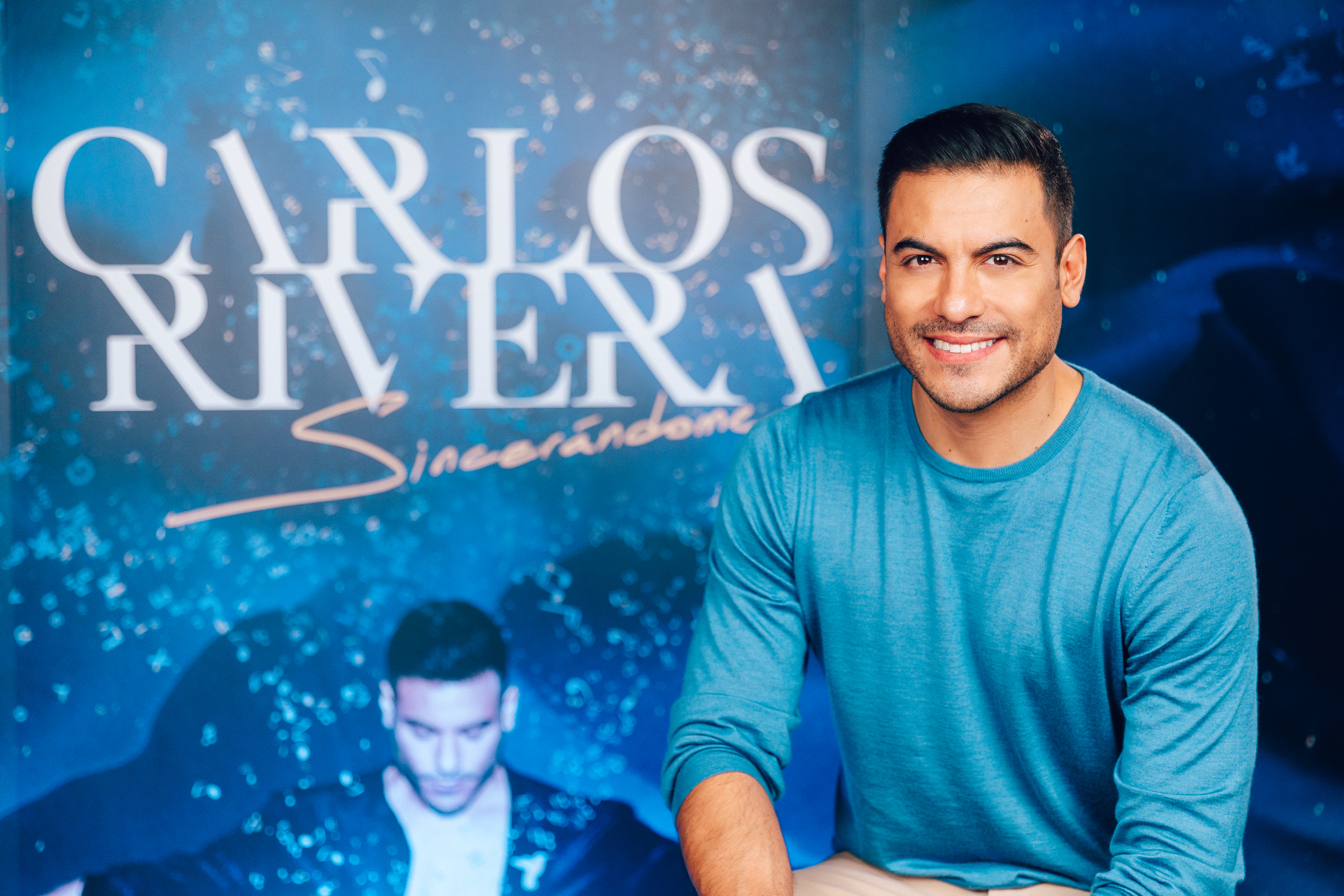 Entrevista con el cantante Carlos Rivera