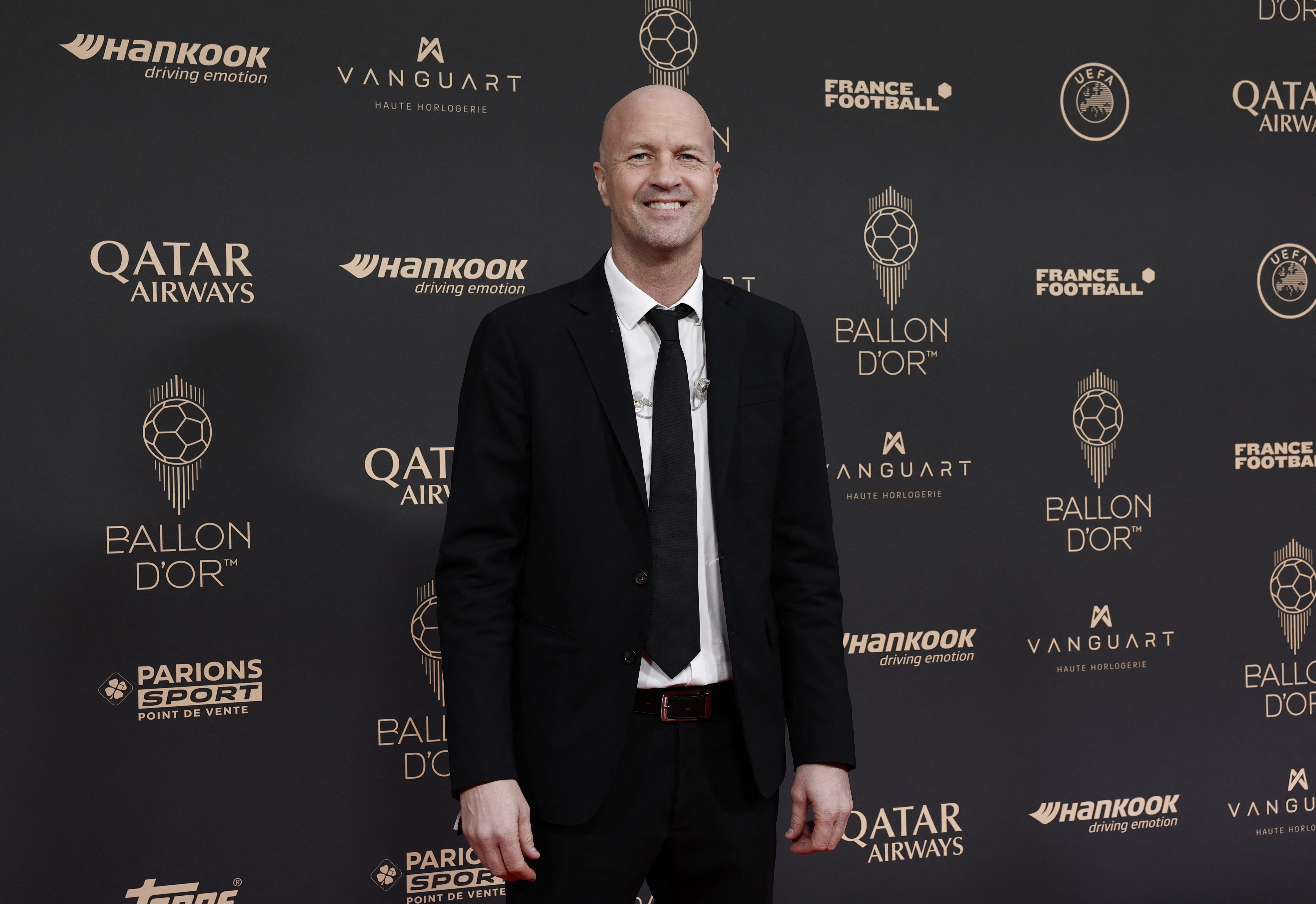 El exfutbolista y entrenador Jordi Cruyff  posa a su llegada antes de la ceremonia de entrega del Balón de Oro 2025.