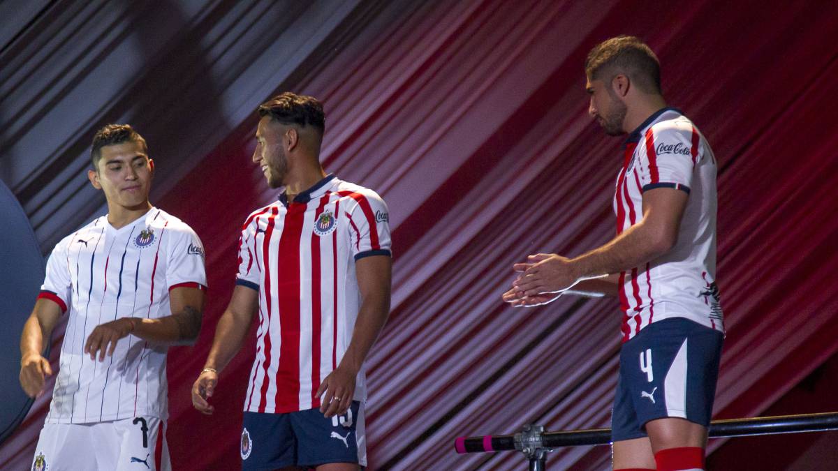 uniformes de las chivas 2020