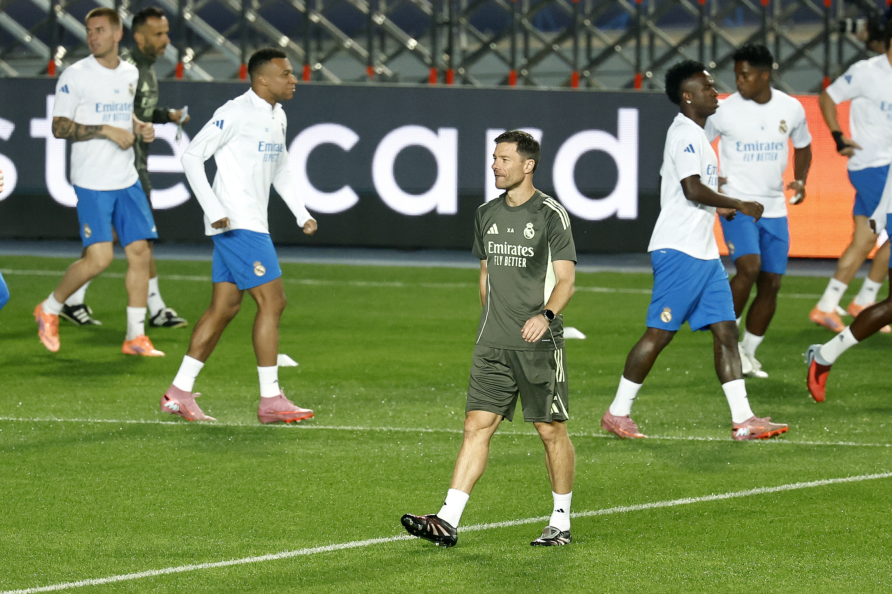 29/09/25 ENTRENAMIENTO REAL MADRID
XABI ALONSO ENTRENADOR GRUPO VINICIUS JR