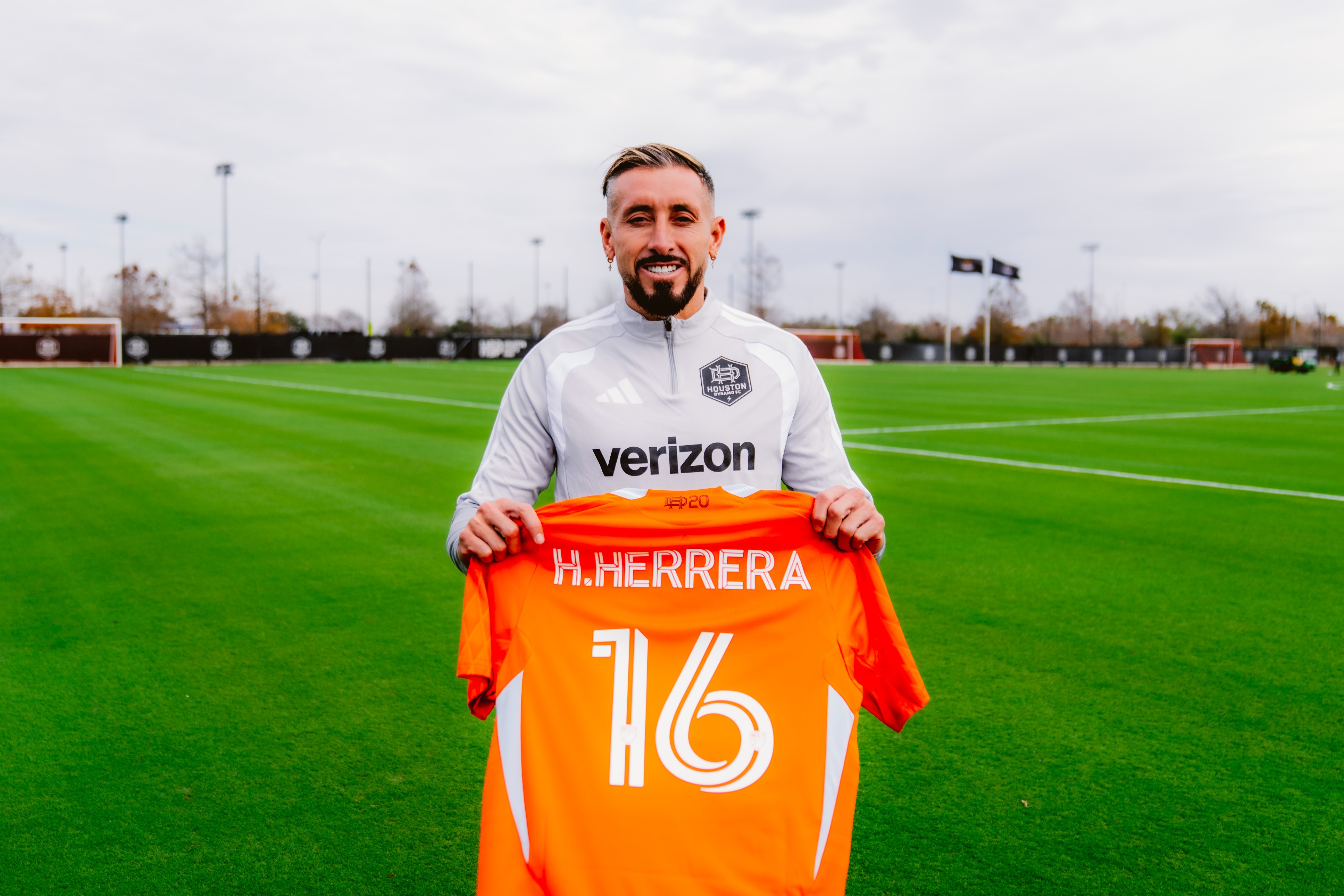 Héctor Herrera makes promise to Houston fans: “I didn’t leave in the way that I wanted to”
