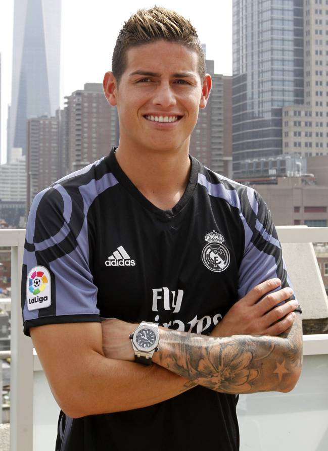 Officier Garantie suiker Real Madrid showcase their new third kit in New York City - AS USA
