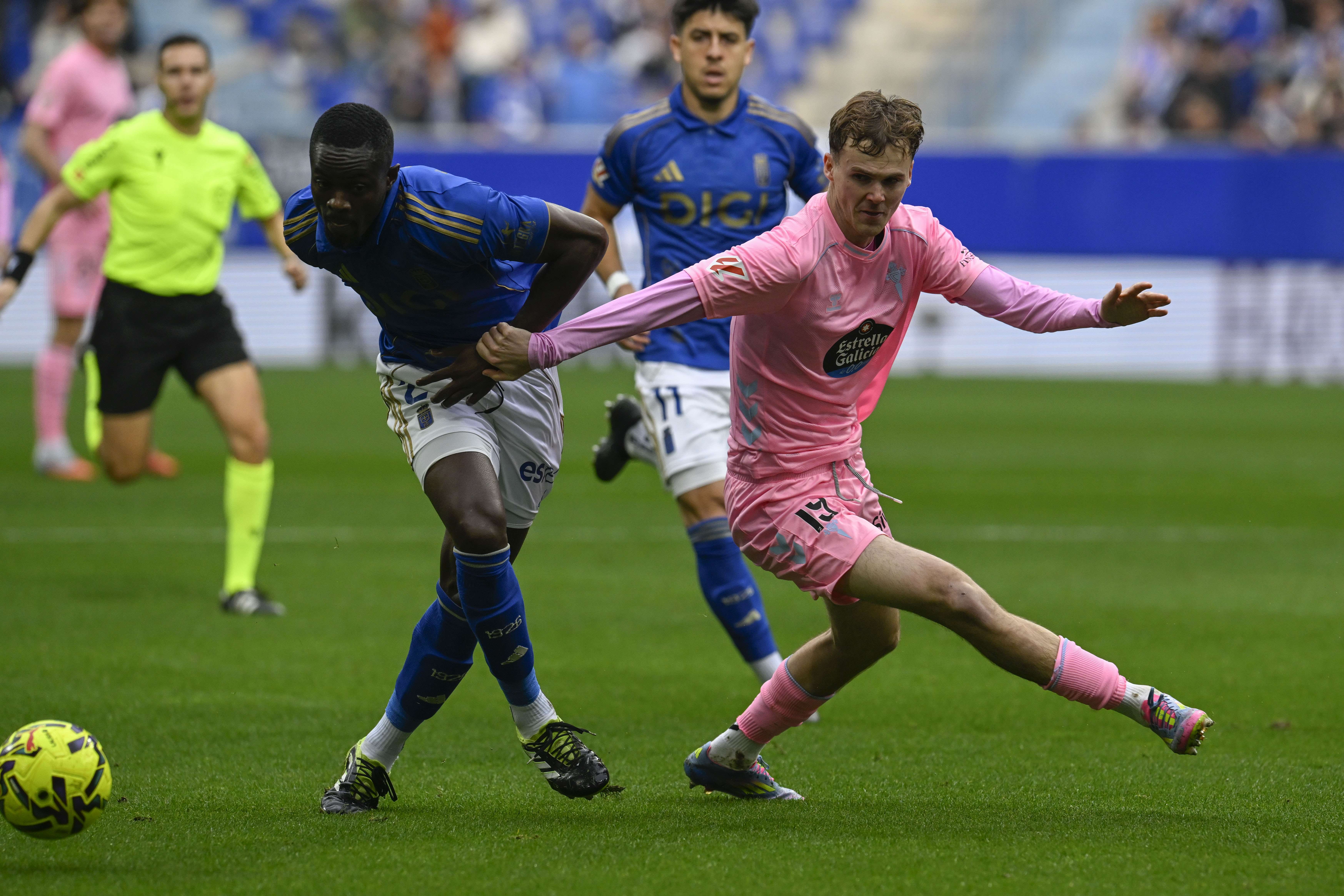 El Oviedo de Almada repite el guion y el Celta se va con un empate