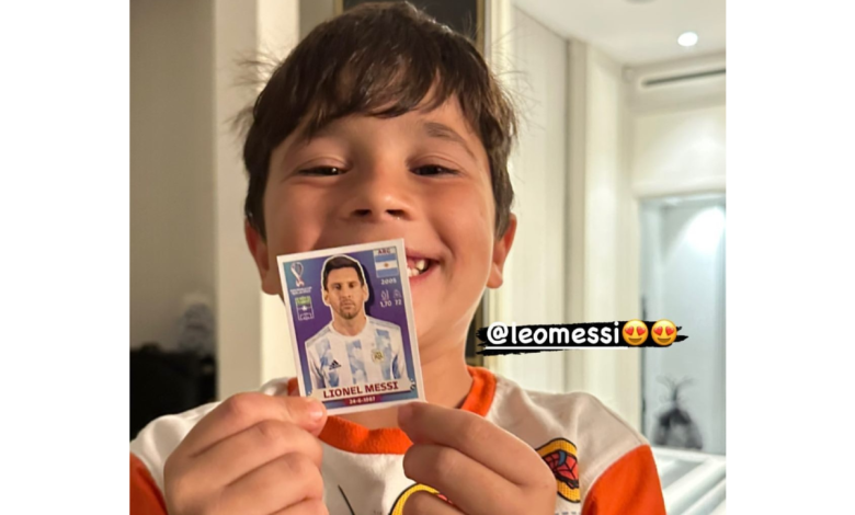 I will not retire messi Purple - Messi - Sticker