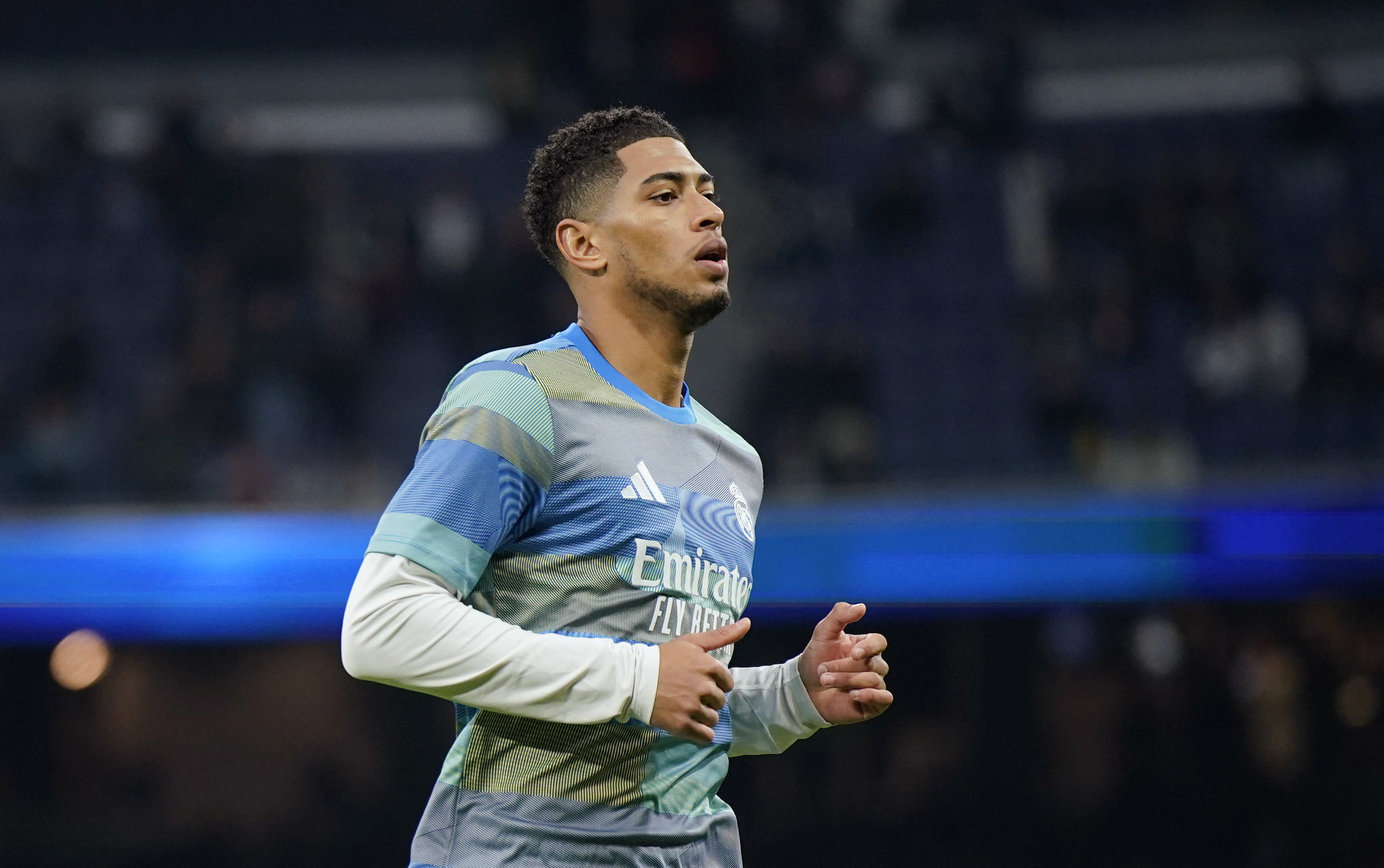Soccer Football - LaLiga - Real Madrid v Rayo Vallecano - Santiago Bernabeu, Madrid, Spain - February 1, 2026 Real Madrid's Jude Bellingham during the warm up before the match REUTERS/Ana Beltran