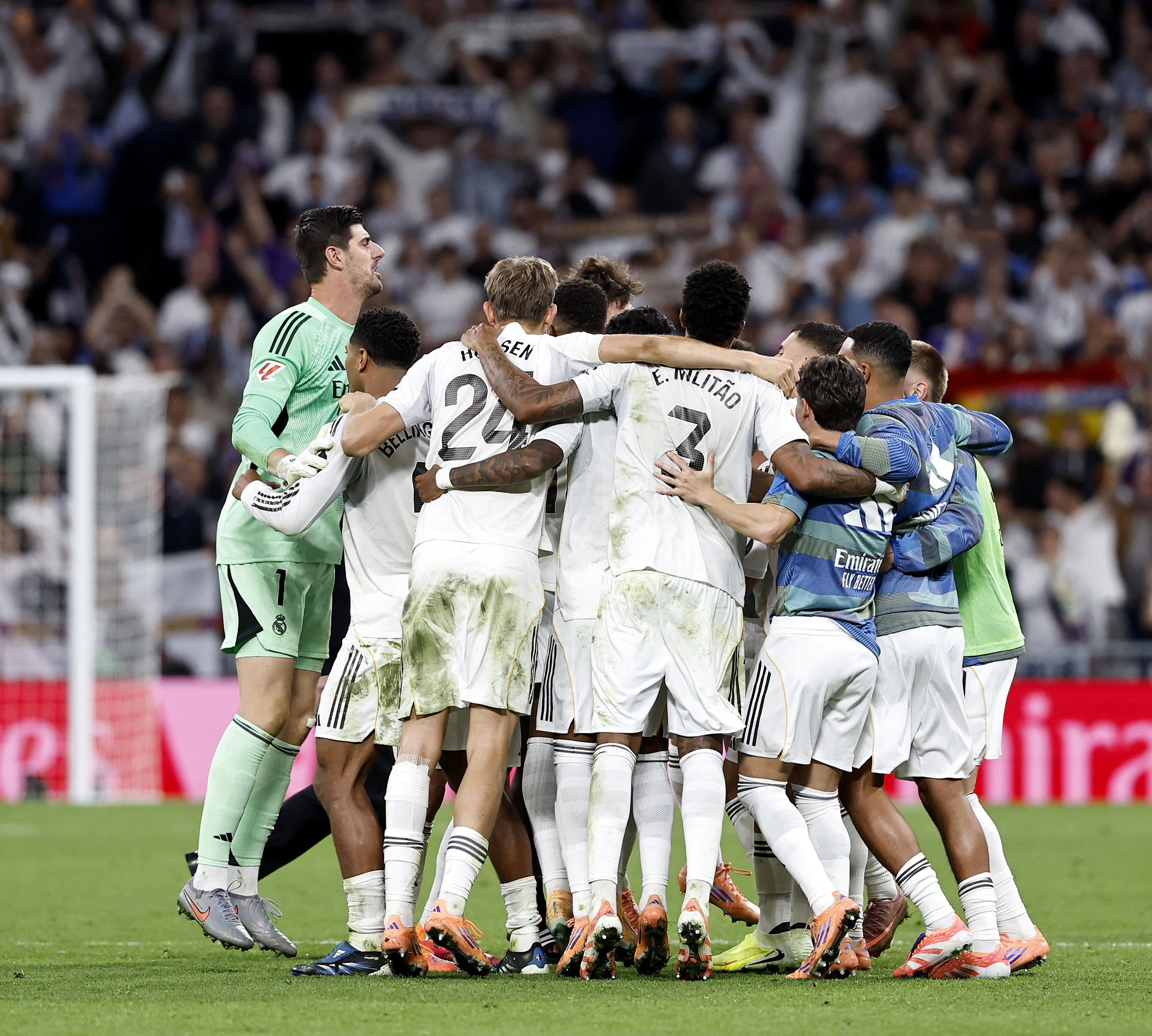 Xabi Alonso's side go five points clear at the top of LaLiga.