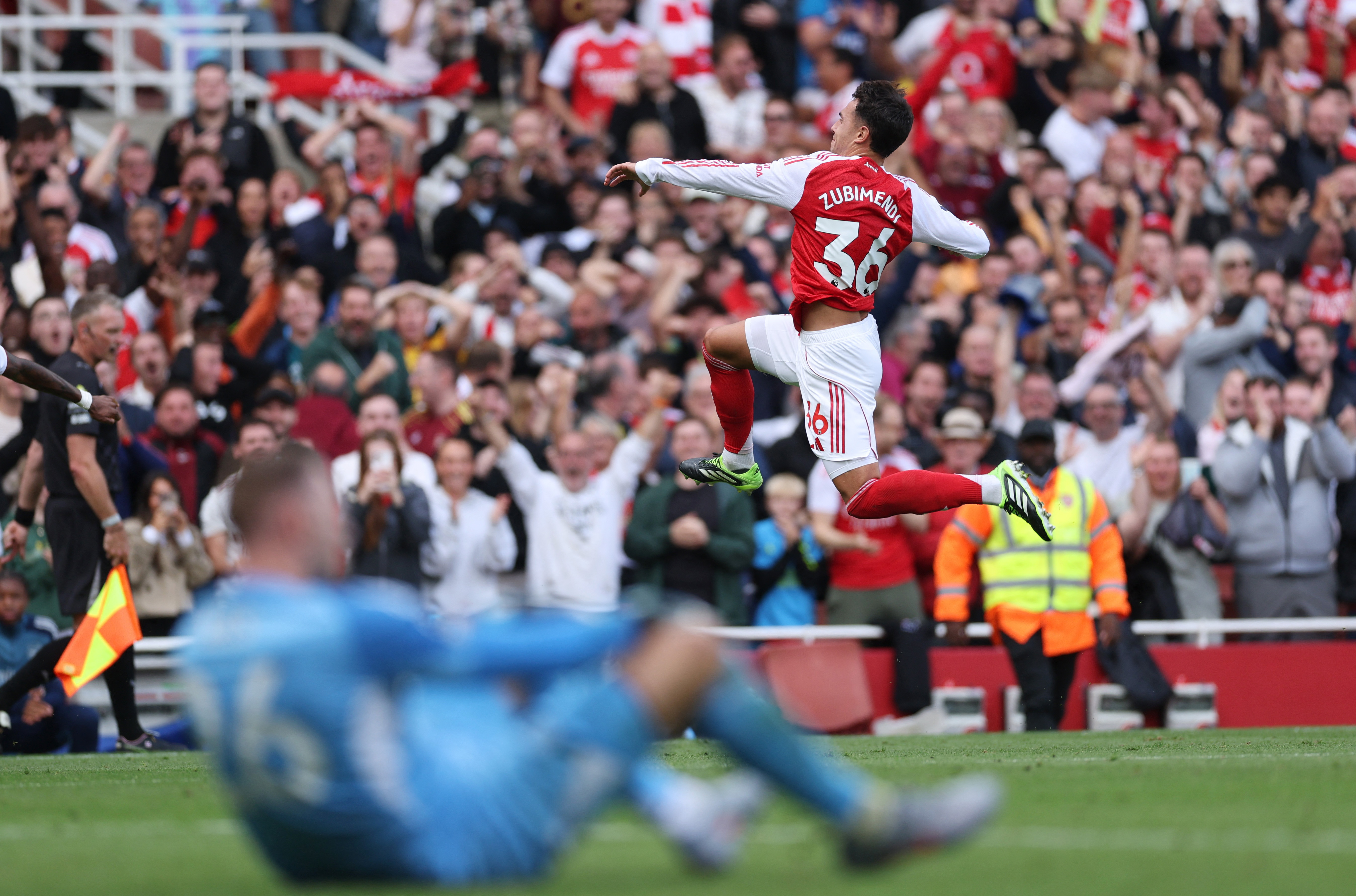 Soccer Football - Premier League - Arsenal v Nottingham Forest - Emirates Stadium, London, Britain - September 13, 2025 Arsenal's Martin Zubimendi celebrates scoring their first goal Action Images via Reuters/John Sibley EDITORIAL USE ONLY. NO USE WITH UNAUTHORIZED AUDIO, VIDEO, DATA, FIXTURE LISTS, CLUB/LEAGUE LOGOS OR 'LIVE' SERVICES. ONLINE IN-MATCH USE LIMITED TO 120 IMAGES, NO VIDEO EMULATION. NO USE IN BETTING, GAMES OR SINGLE CLUB/LEAGUE/PLAYER PUBLICATIONS. PLEASE CONTACT YOUR ACCOUNT REPRESENTATIVE FOR FURTHER DETAILS..