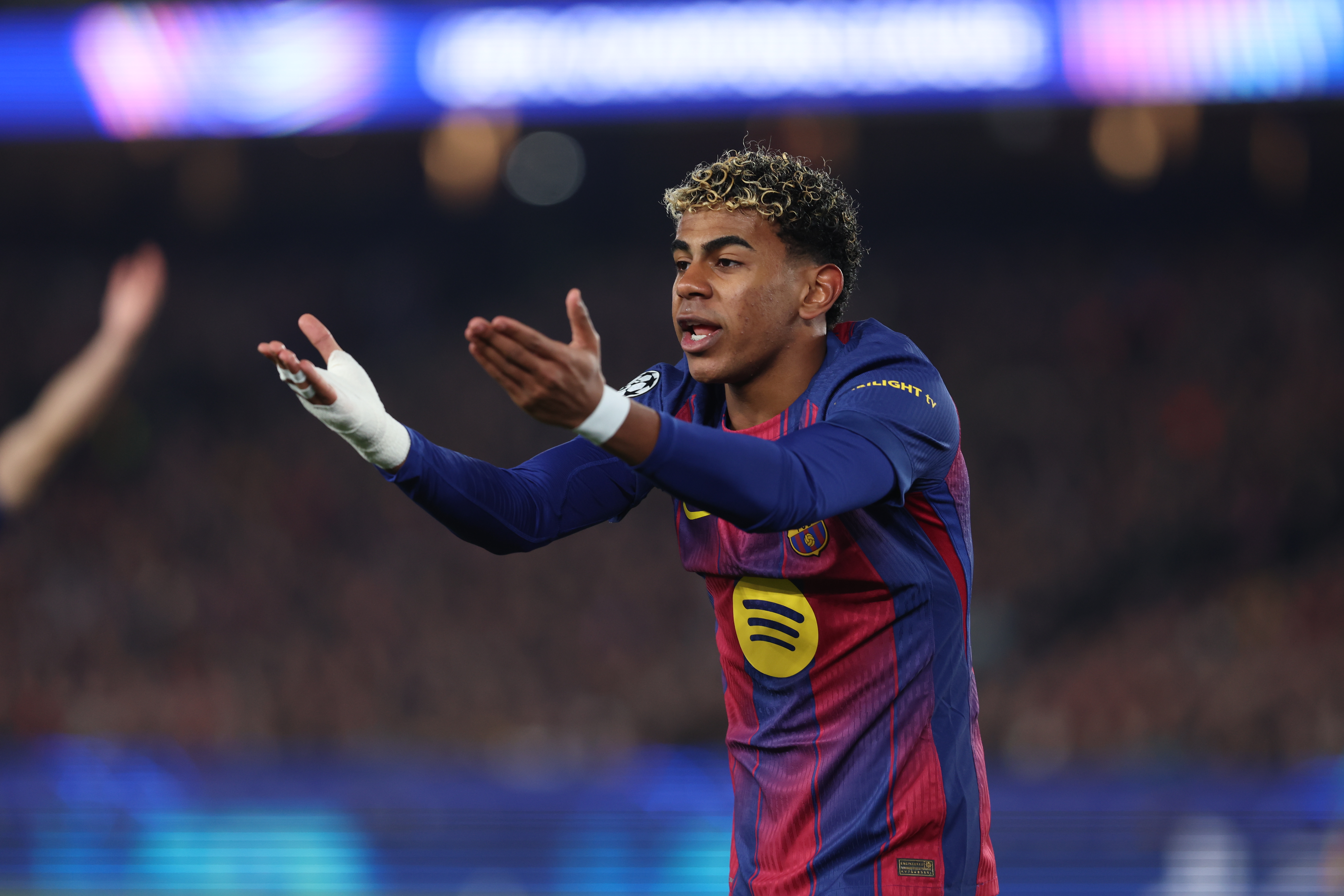 09/12/25 PARTIDO CHAMPIONS LEAGUE 
FASE LIGA FASE GRUPOS JORNADA 6 
BARCELONA - BAYER LEVERKUSEN 
LAMINE YAMAL