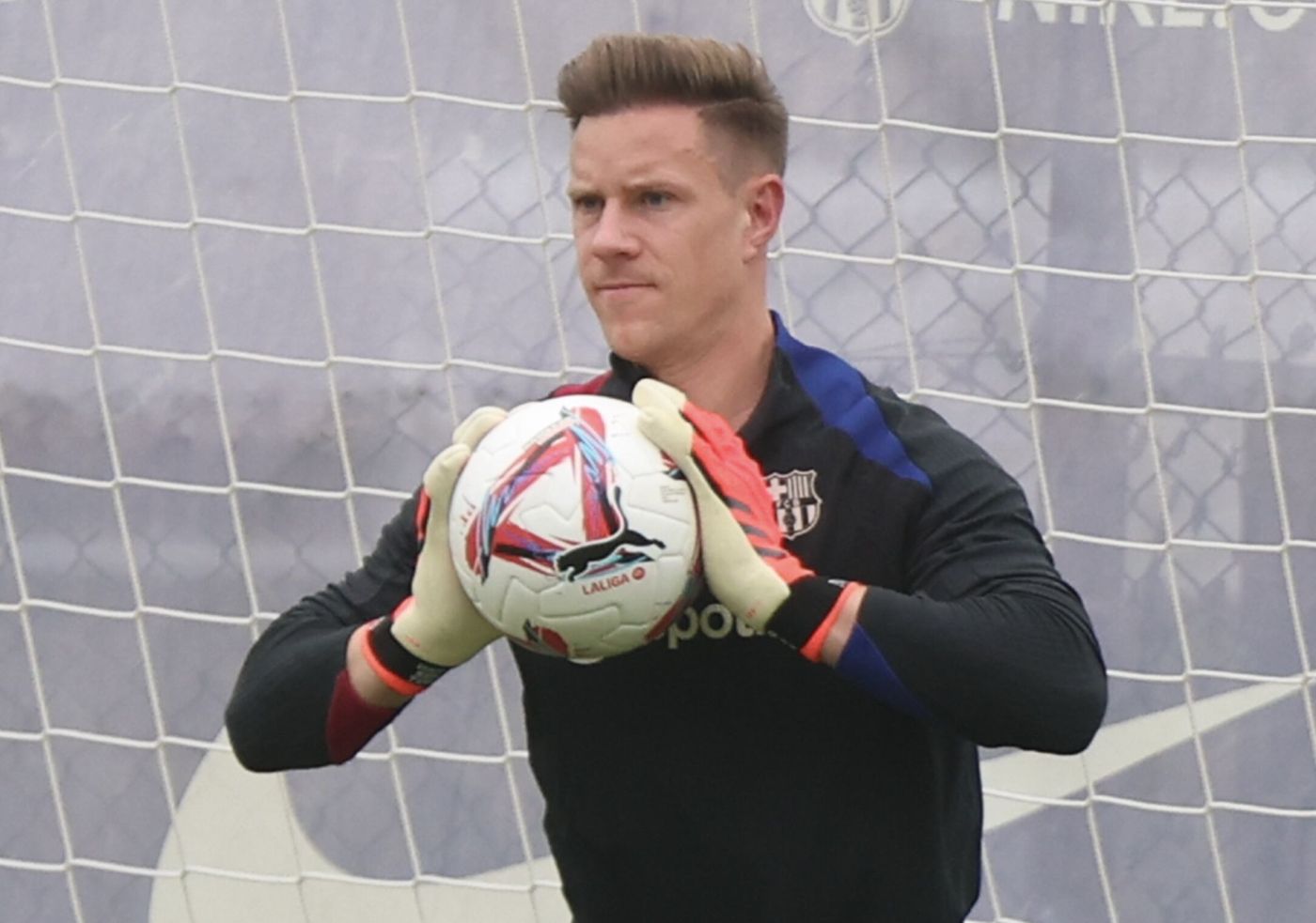 Ter Stegen, en un entrenamiento con el Barça.