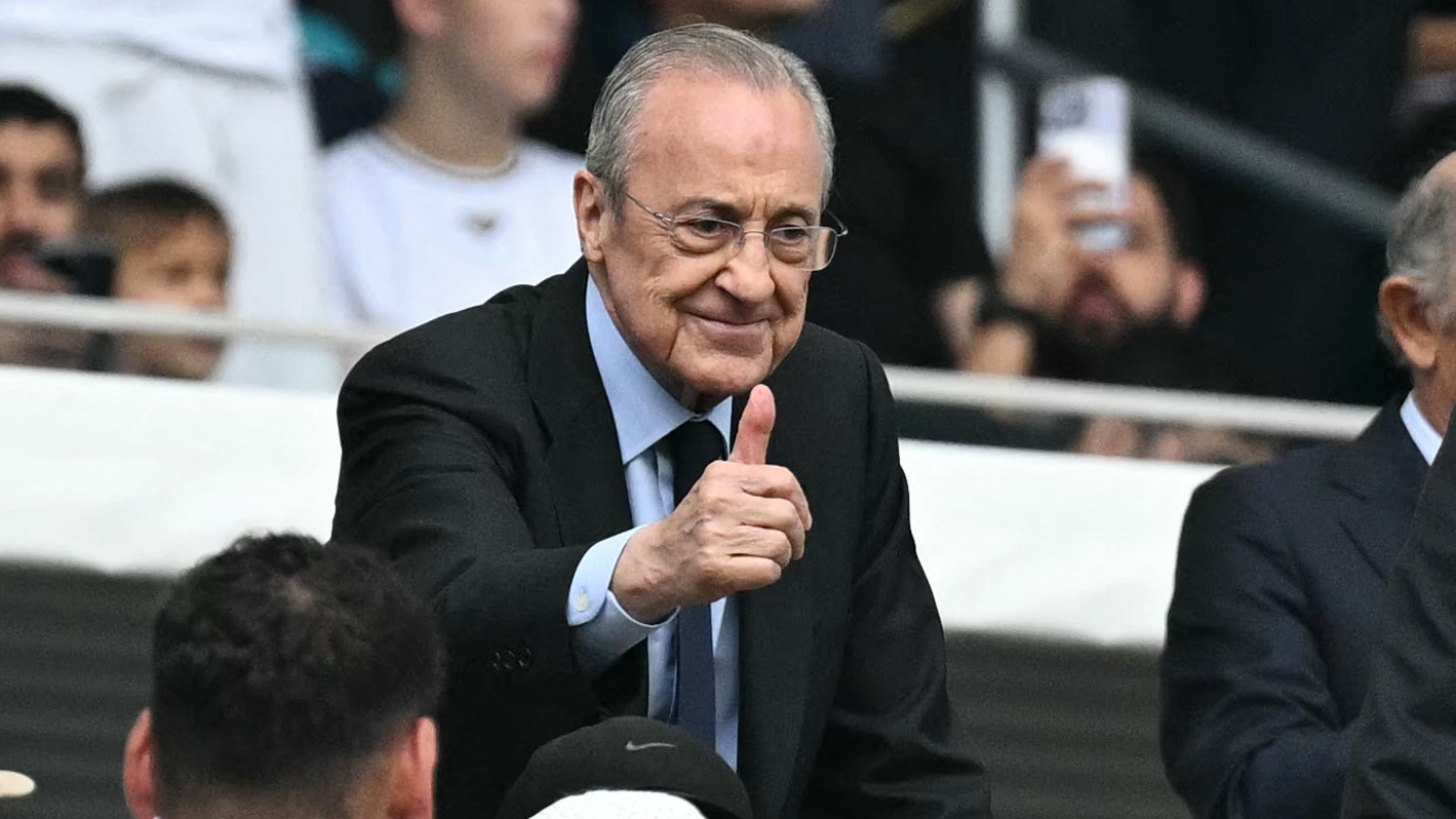 President of Real Madrid Florentino Perez gives a thumbs-up to the fans ahead of the FIFA Club World Cup 2025 round of 16 football match between Spain's Reald Madrid and Italy's Juventus at the Hard Rock Stadium in Miami on July 1, 2025. (Photo by Chandan Khanna / AFP)