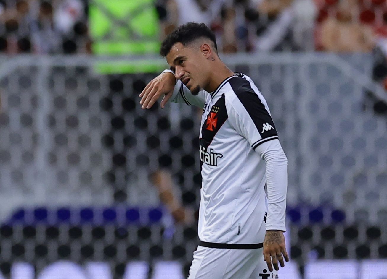 Soccer Football - Brasileiro Championship - Vasco da Gama v Palmeiras - Estadio Mane Garrincha, Brasilia, Brazil - September 22, 2024 Vasco da Gama's Philippe Coutinho reacts REUTERS/Ueslei Marcelino