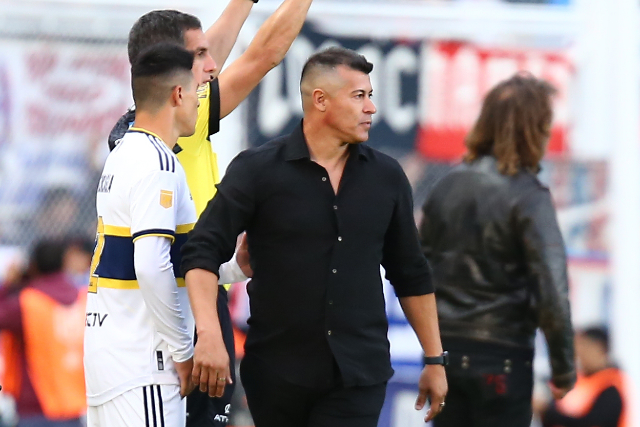 Boca, ante Estudiantes por un triunfo que traiga paz