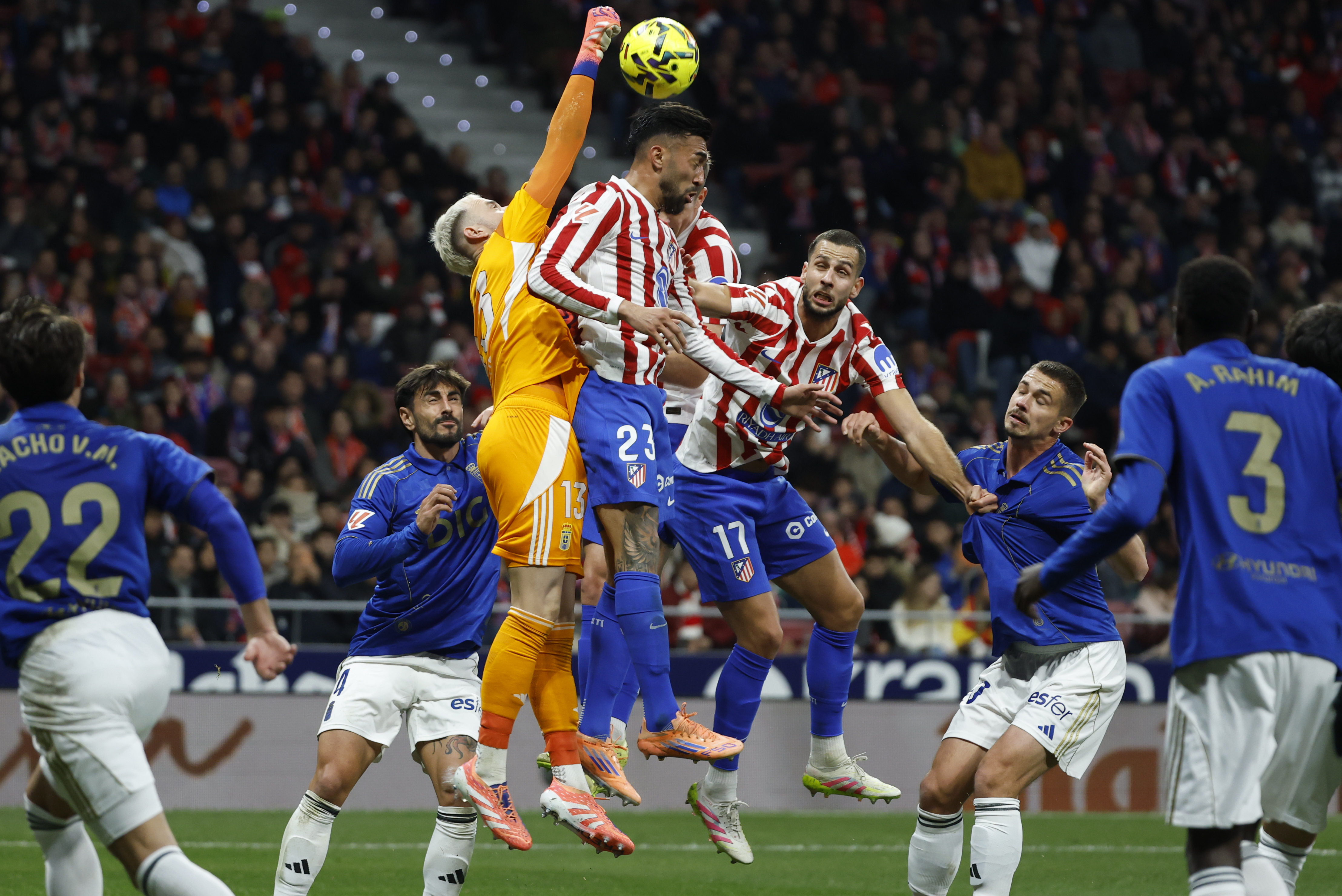 Simeone se inventa una nueva defensa