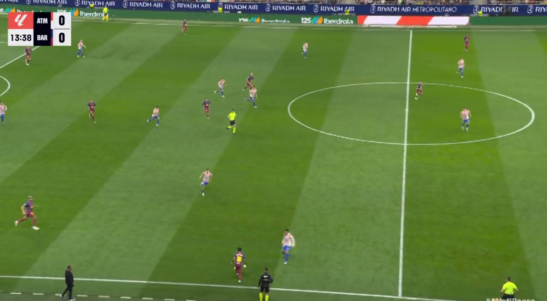 Lamine Yamal hace la jugada del año en el Metropolitano: qué absoluta barbaridad