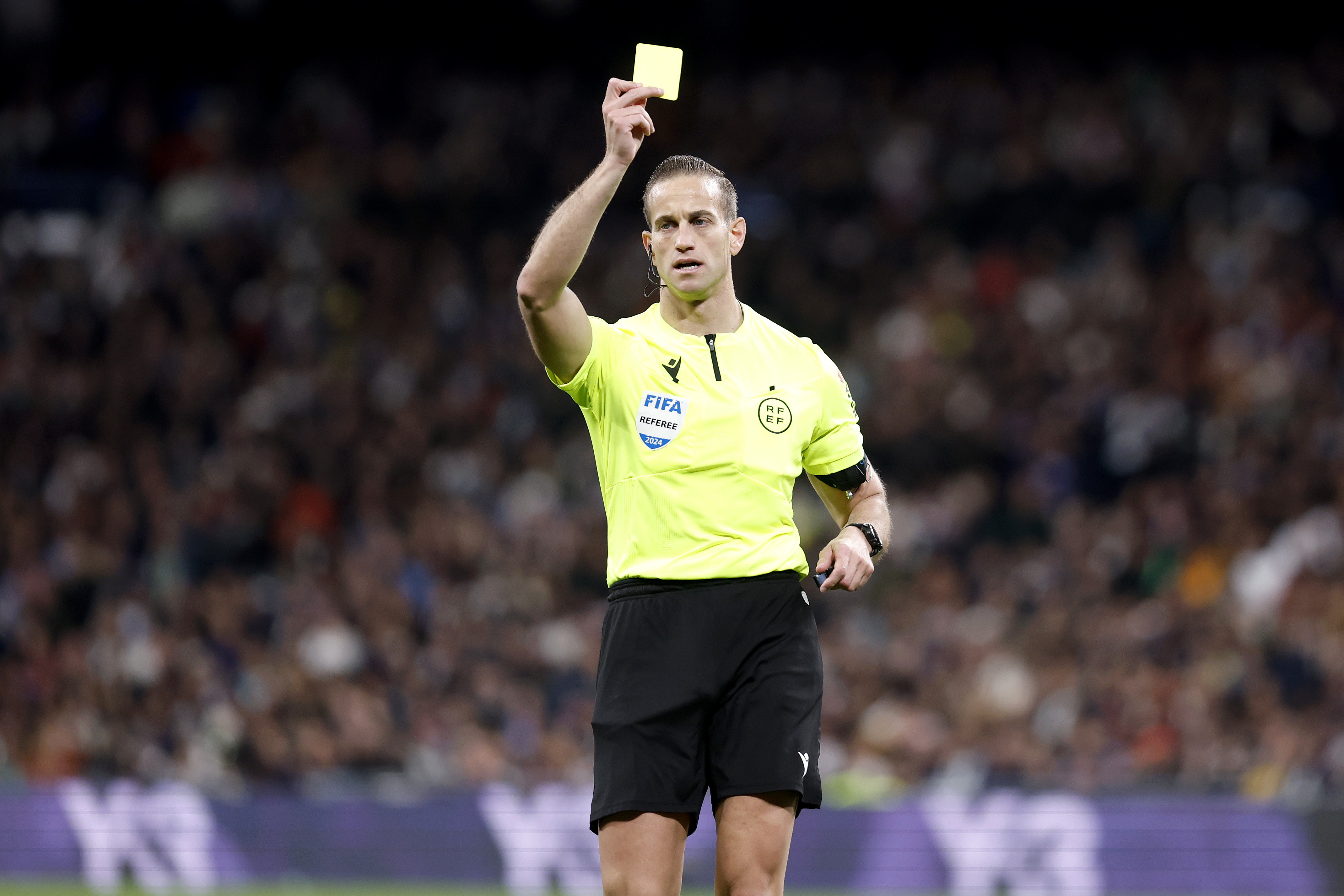 31/03/24 PARTIDO PRIMERA DIVISION 
REAL MADRID - ATHLETIC CLUB DE BILBAO 
TARJETA AMARILLA FALTA NACHO FERNANDEZ ALBEROLA ROJAS ARBITRO 