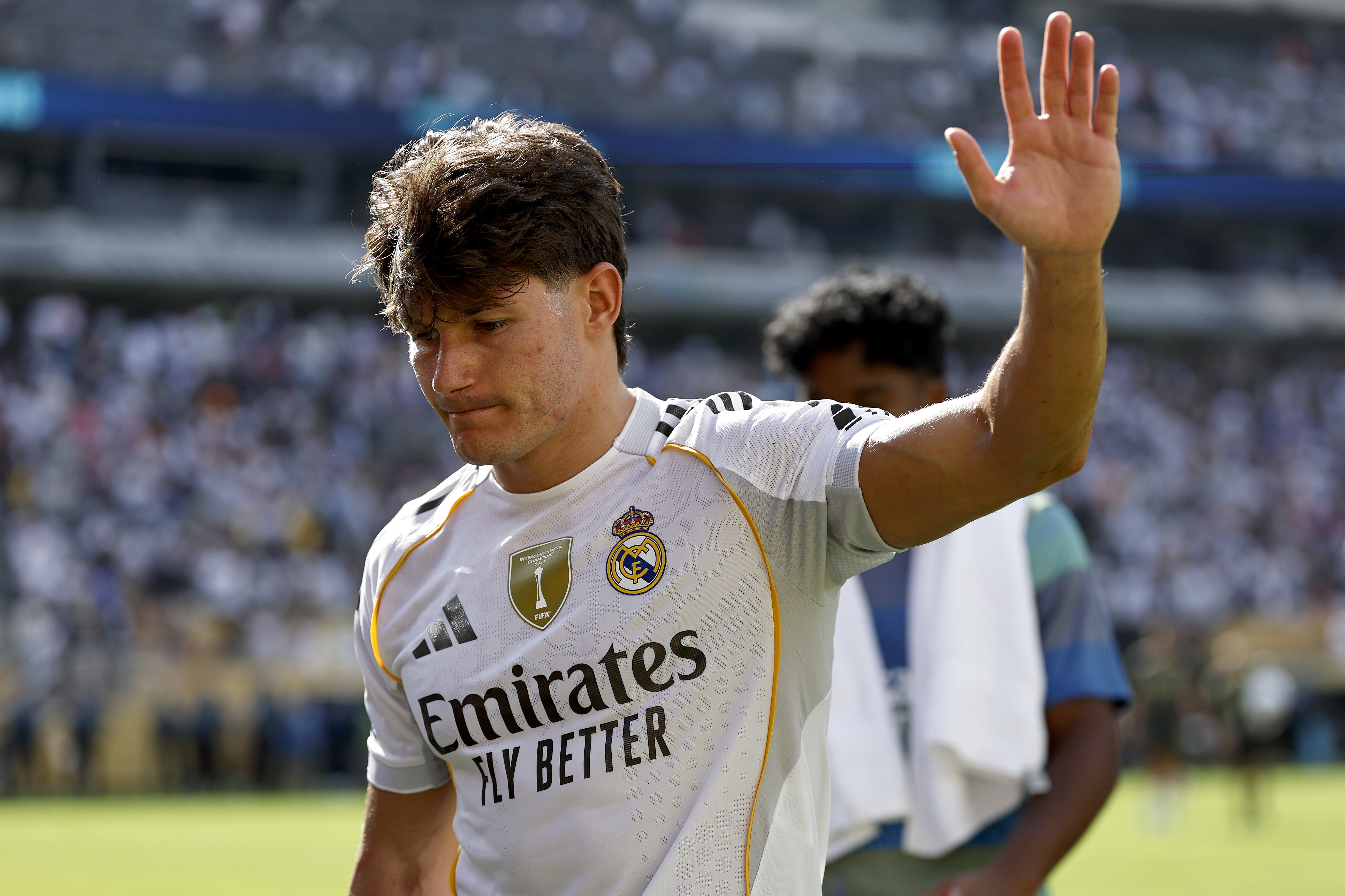 09/07/25 MUNDIALITO MUNDIAL DE CLUBES EEUU 2025 
PARTIDO SEMIFINALES 
PARIS SAINT GERMAIN - REAL MADRID 
TRISTEZA FIN DE PARTIDO FRAN GARCIA 