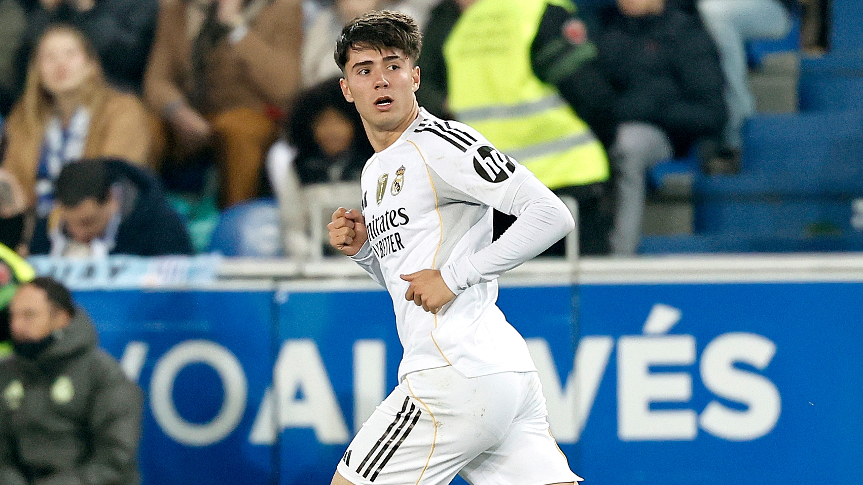 14/12/25 PARTIDO PRIMERA DIVISION 
ALAVES - REAL MADRID 
VALDEPEÑAS 