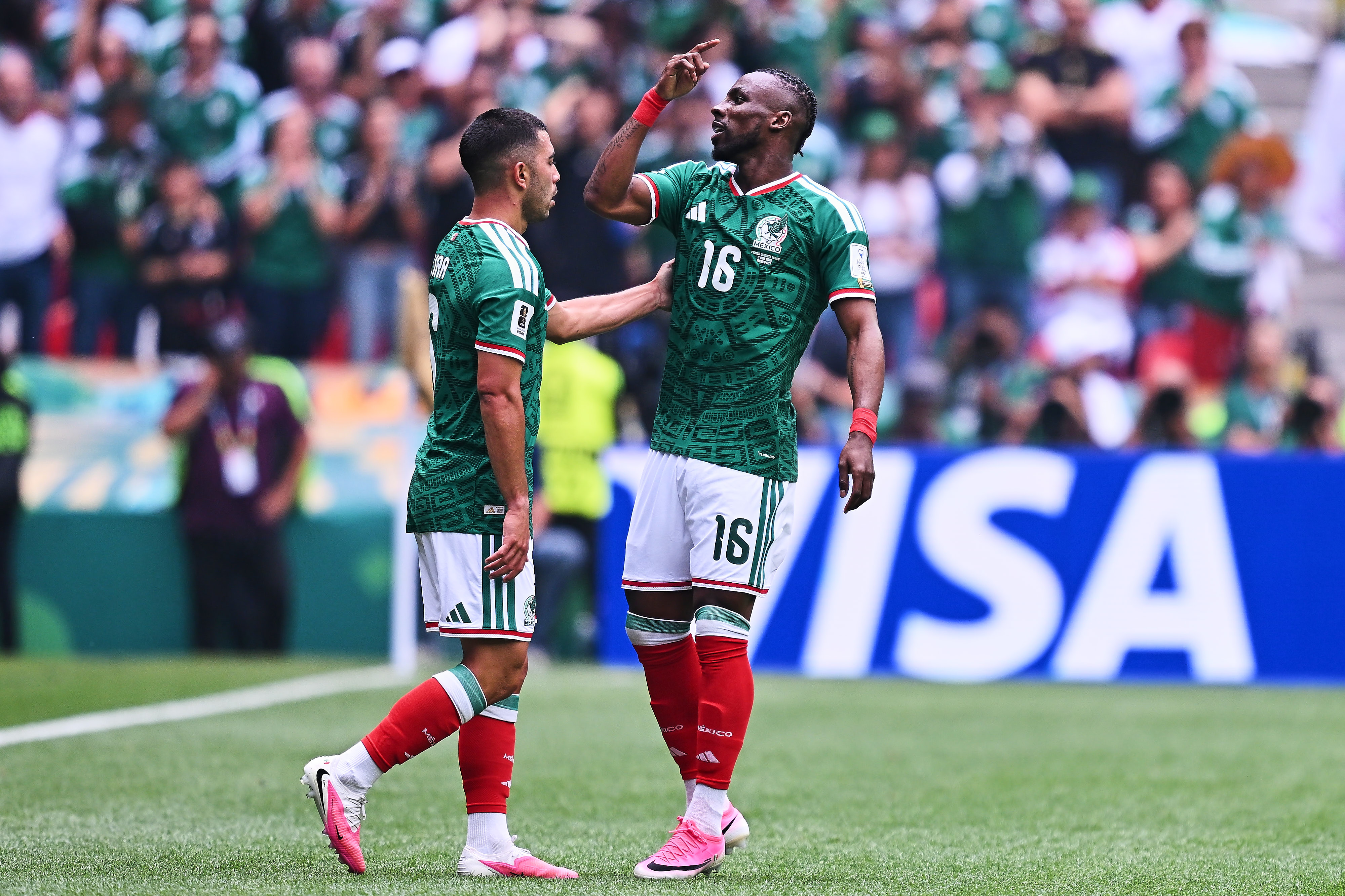 El anfitrión rezagado