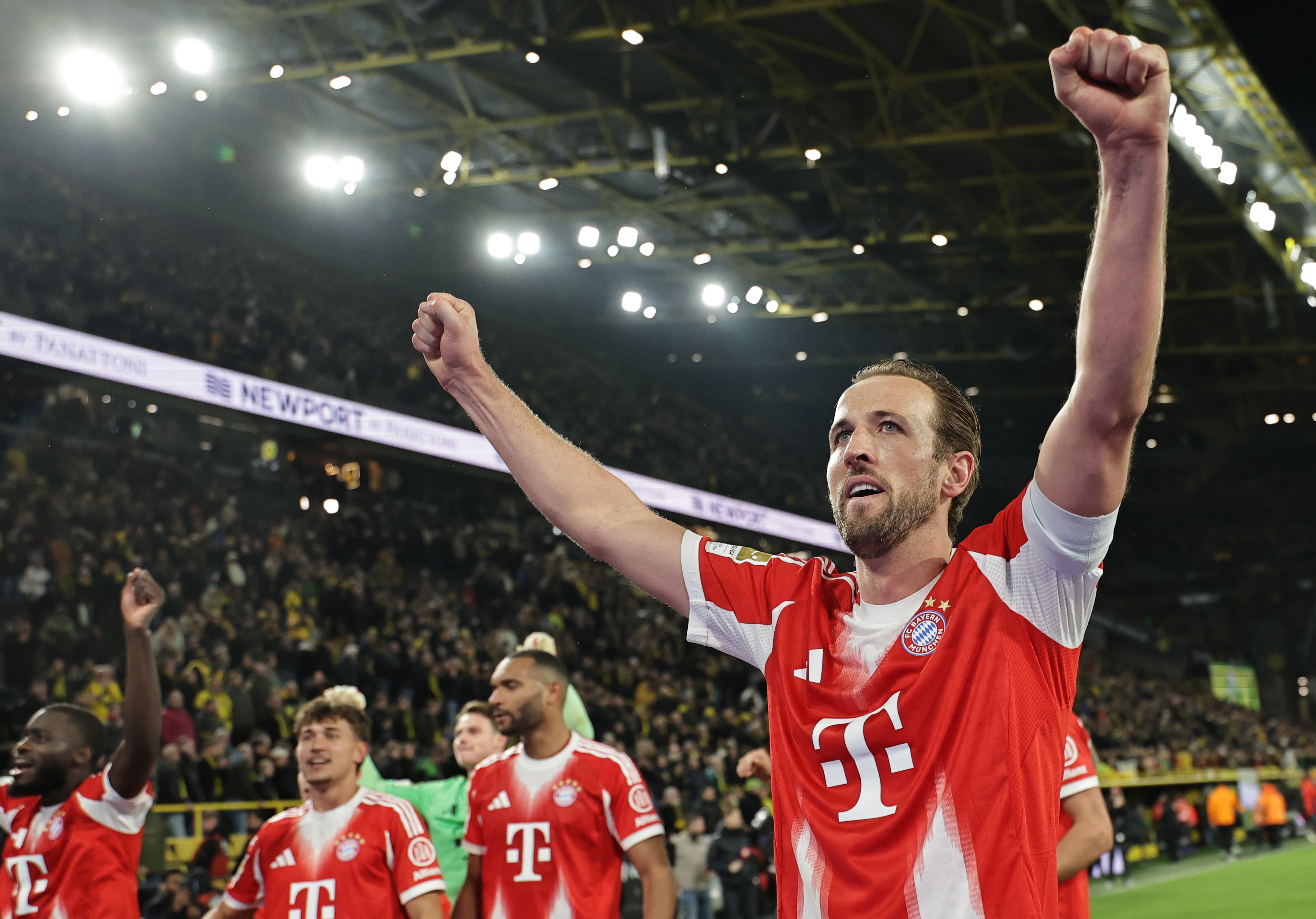 Harry Kane hits scoring milestone in Bayern’s Der Klassiker win