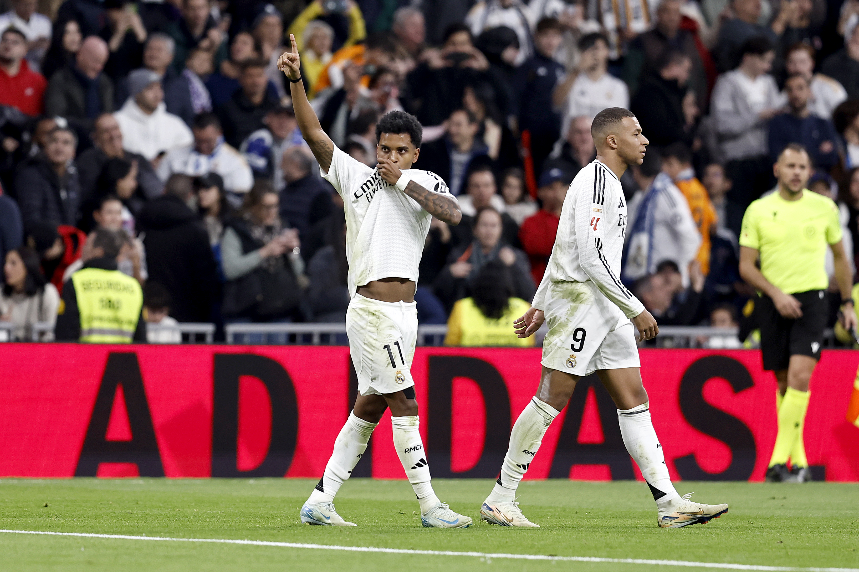 22/12/24 PARTIDO PRIMERA DIVISION 
REAL MADRID - SEVILLA 
ALEGRIA GOL 3-0 RODRYGO GOES 
KYLIAN MBAPPE 