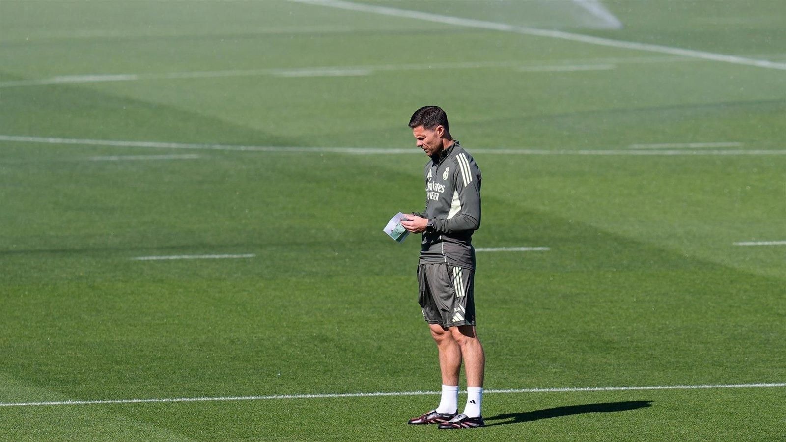 Xabi Alonso 'debuta' ante el Villarreal y Marcelino