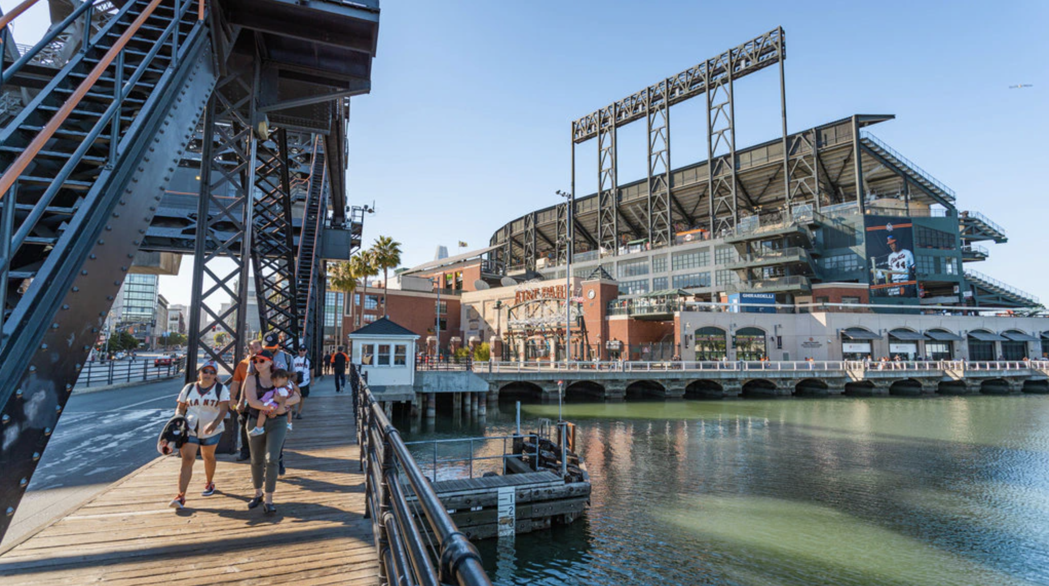 Real Madrid and Club América bring a capacity crowd to Oracle Park