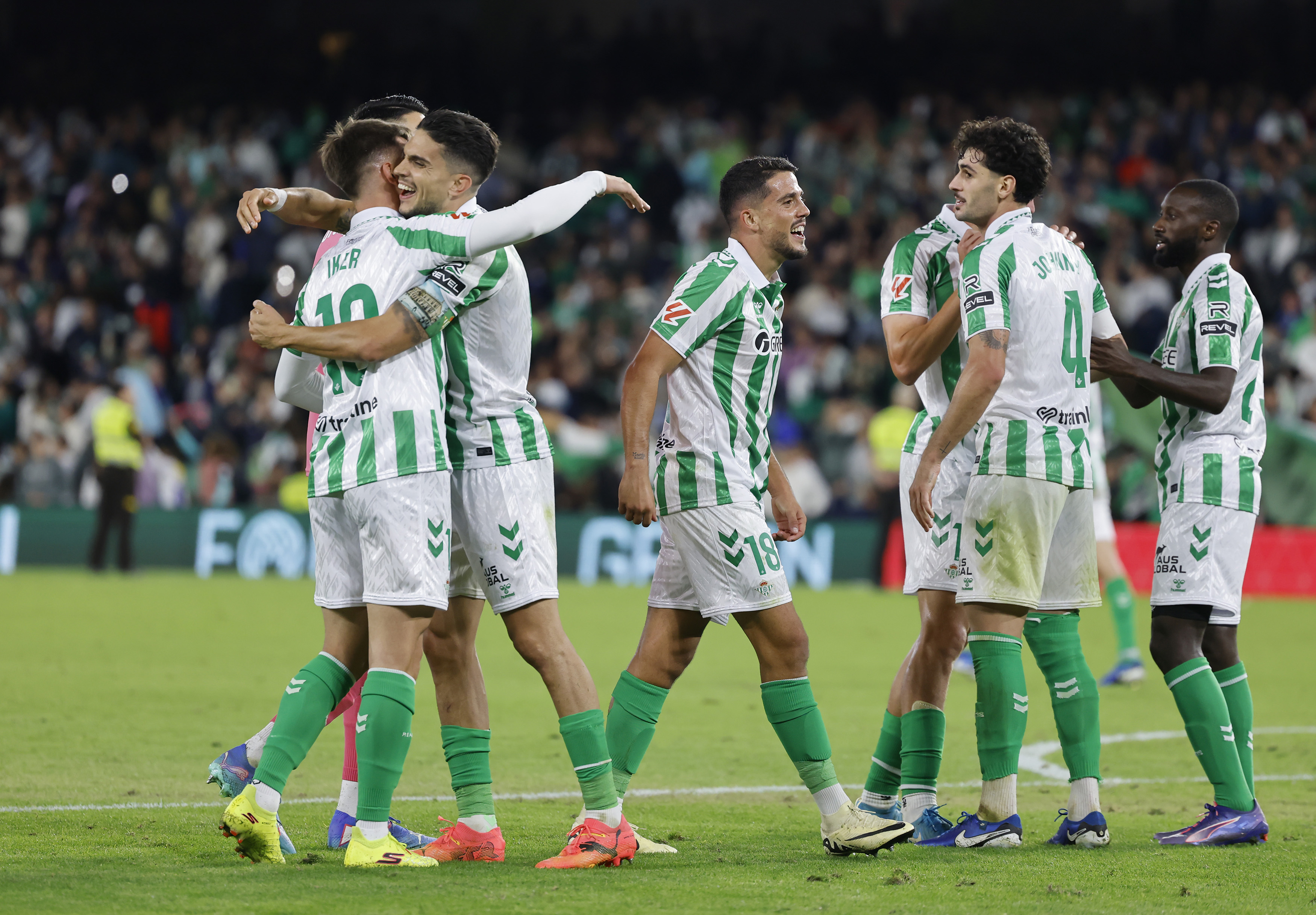 27/10/24 PARTIDO PRIMERA DIVISION 
BETIS - ATLETICO DE MADRID 
ALEGRIA FIN PARTIDO  