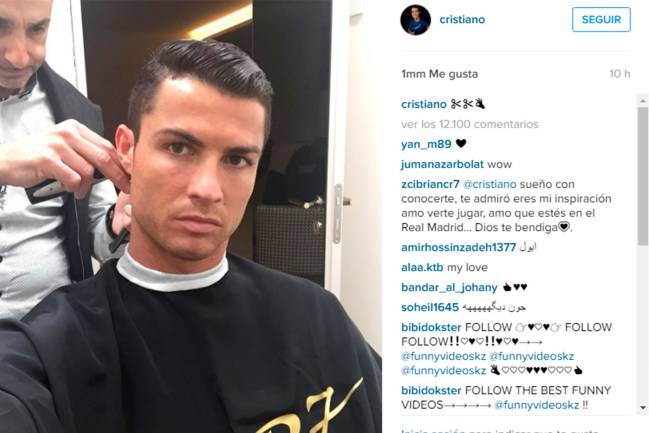 Real Madrid | Cristiano Ronaldo gets haircut ahead of La Liga final day Cristiano  Ronaldo gets haircut ahead of La Liga final day - AS USA