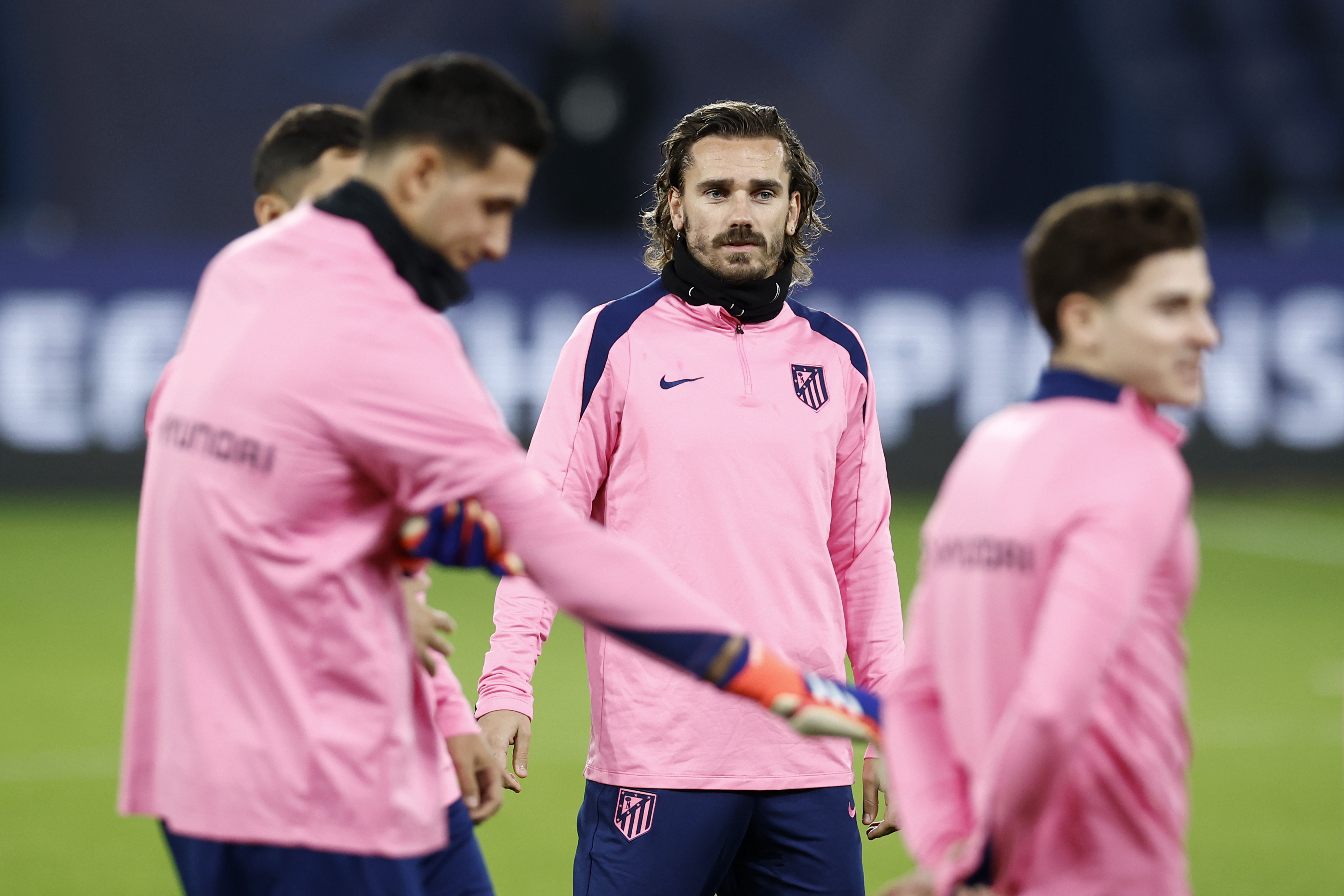 Les Parisiens y Colchoneros se miden en el Parque de los Príncipes con la urgencia de volver a ganar en la Copa de Europa.