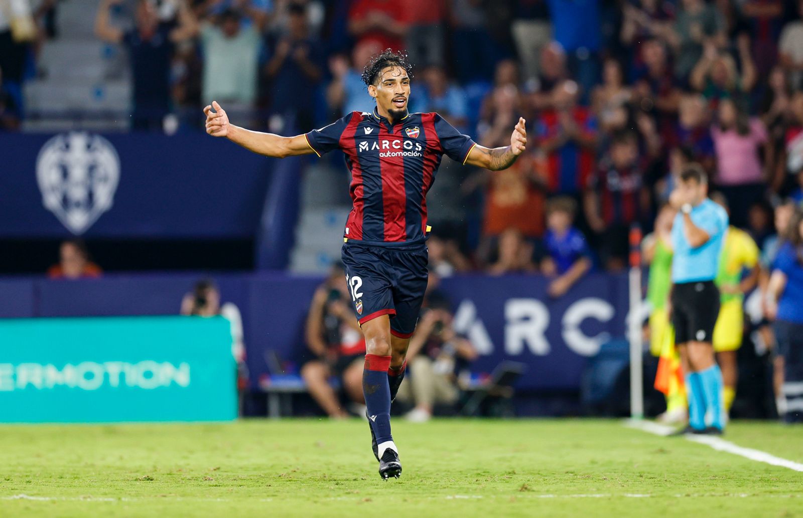 Fabrício rescata un punto ante el filial amarillo