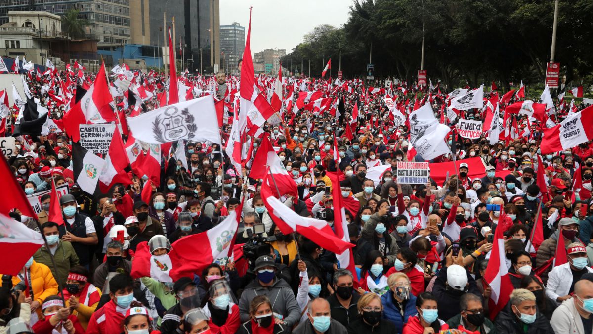 Marcha contra Pedro Castillo: quiénes se han manifestado y contra qué protestaron - AS Perú