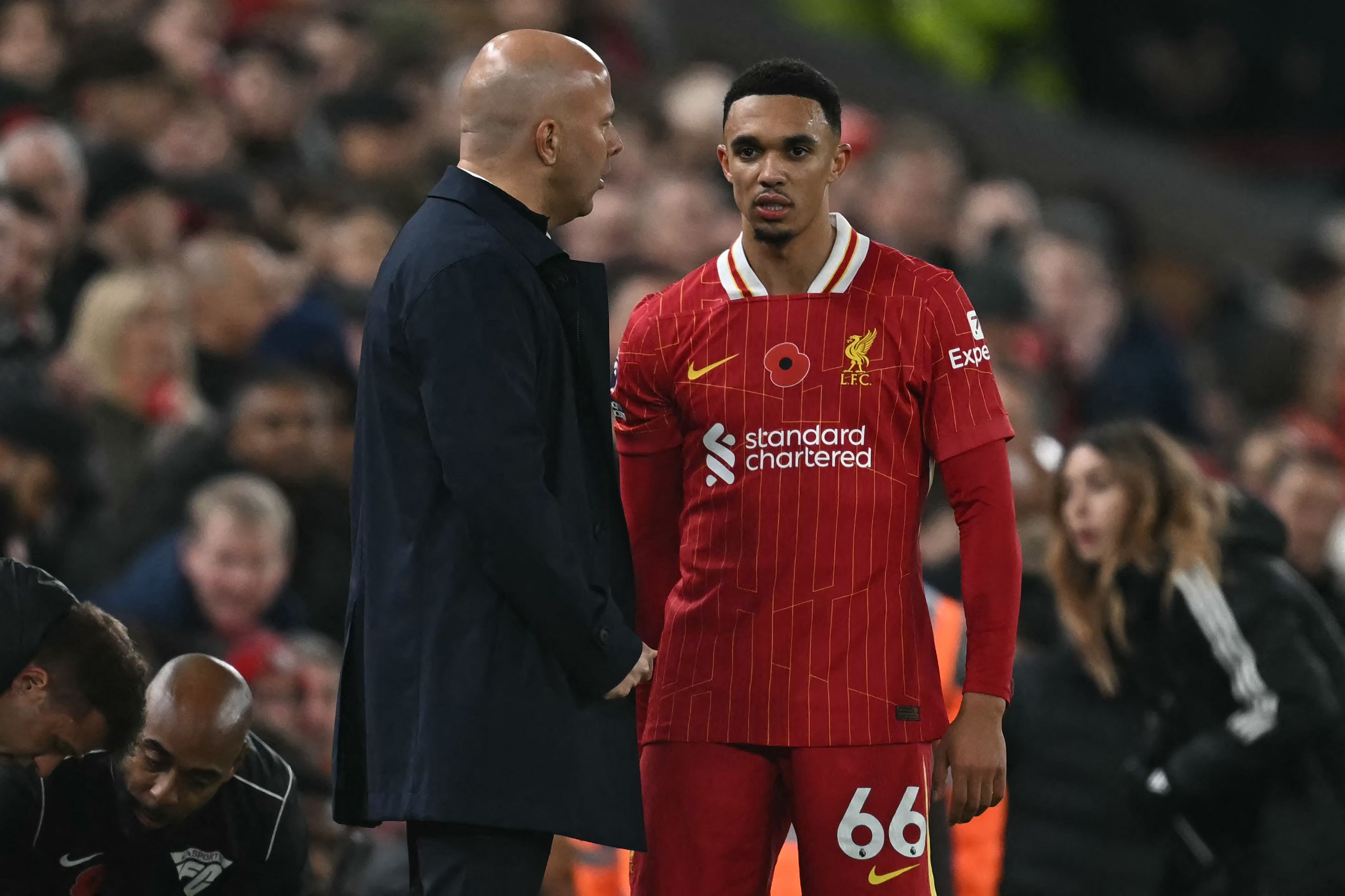 Carragher habla de Alexander-Arnold