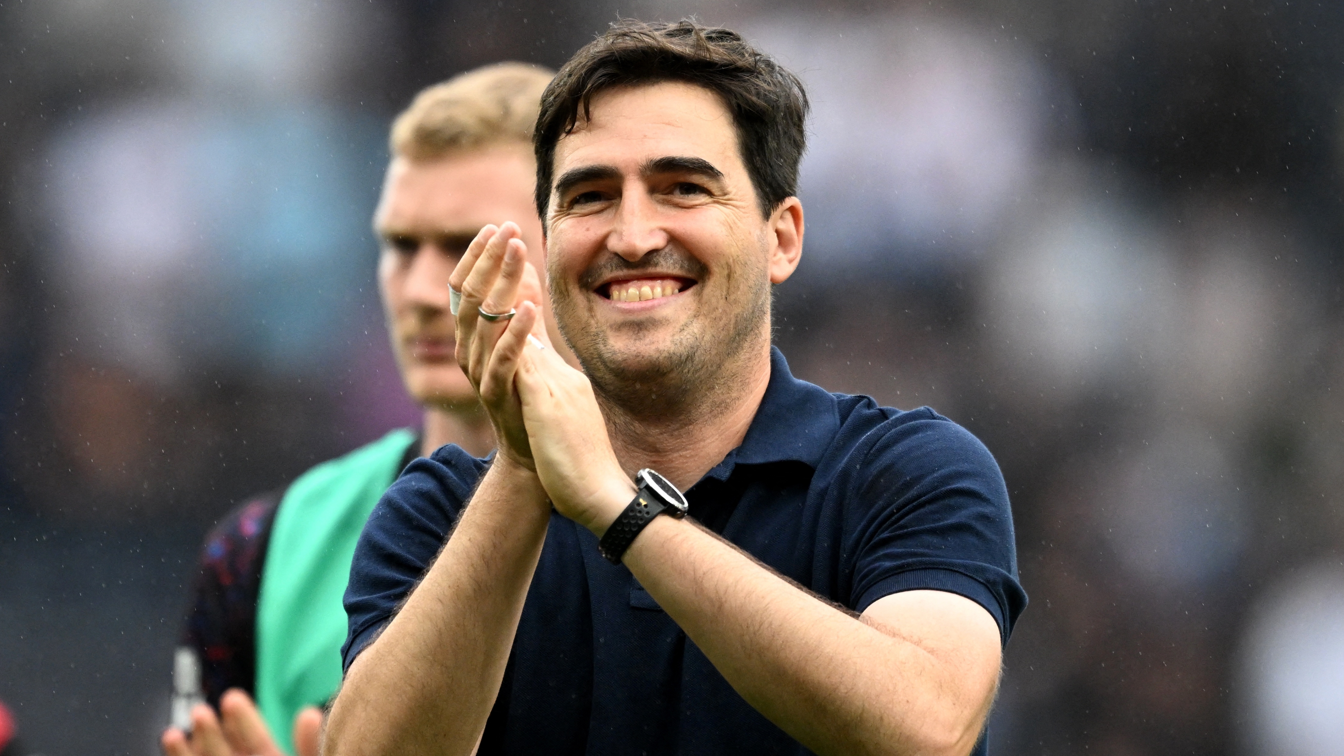 Andoni Iraola, técnico del Bournemouth, durante el partido ante el Tottenham.