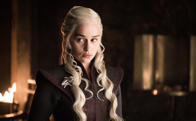 Emilia Clarke se sincera sobre el spin-off de Jon Snow y si