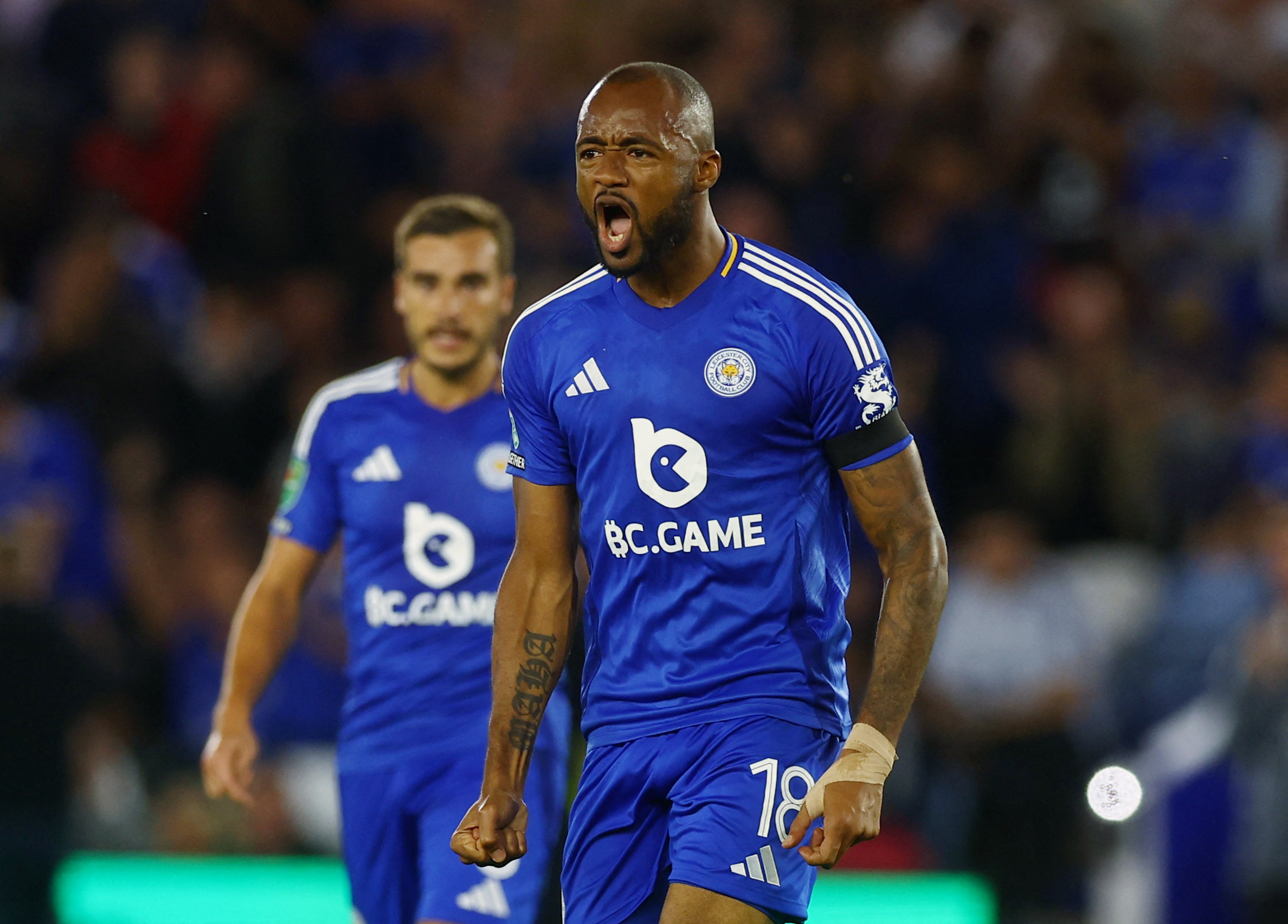 Soccer Football - Carabao Cup - Second Round - Leicester City v Tranmere - King Power Stadium, Leicester, Britain - August 27, 2024 Leicester City's Jordan Ayew celebrates scoring their first goal Action Images via Reuters/Lee Smith EDITORIAL USE ONLY. NO USE WITH UNAUTHORIZED AUDIO, VIDEO, DATA, FIXTURE LISTS, CLUB/LEAGUE LOGOS OR 'LIVE' SERVICES. ONLINE IN-MATCH USE LIMITED TO 120 IMAGES, NO VIDEO EMULATION. NO USE IN BETTING, GAMES OR SINGLE CLUB/LEAGUE/PLAYER PUBLICATIONS. PLEASE CONTACT YOUR ACCOUNT REPRESENTATIVE FOR FURTHER DETAILS..