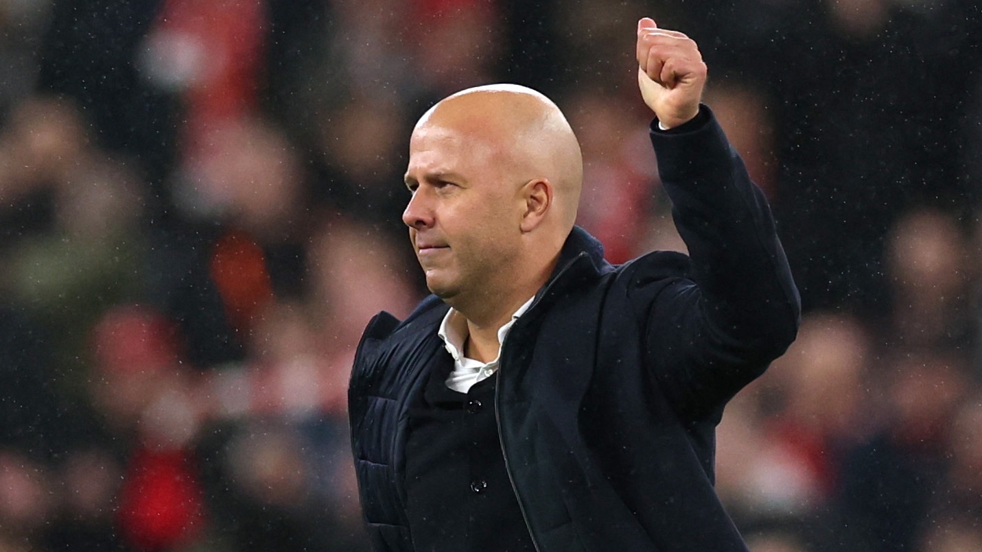 Soccer Football - UEFA Champions League - Liverpool v Real Madrid - Anfield, Liverpool, Britain - November 4, 2025  Liverpool manager Arne Slot celebrates after the match REUTERS/Phil Noble