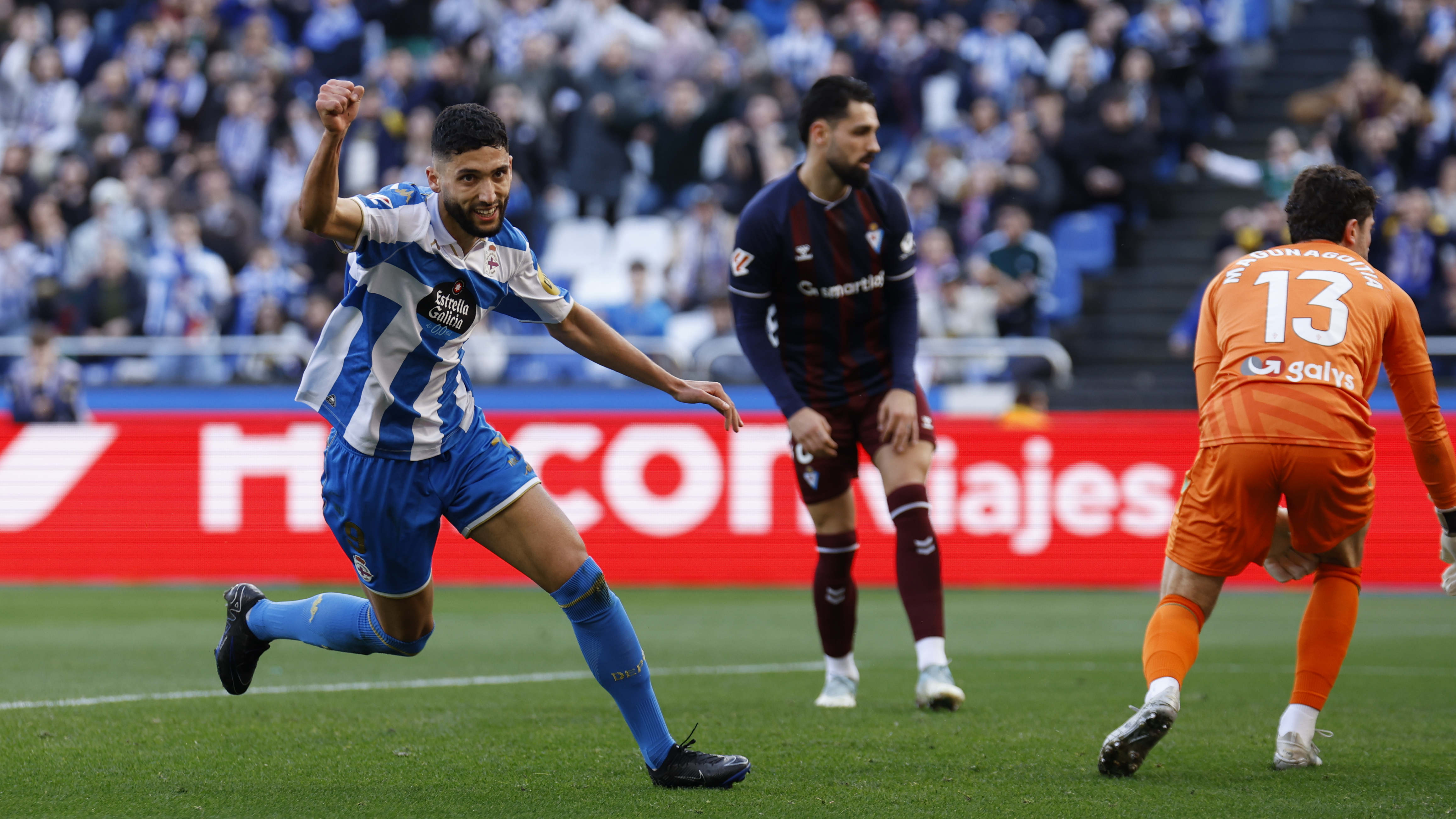 Zakaria da vida al Depor y prolonga el gafe del Eibar como visitante