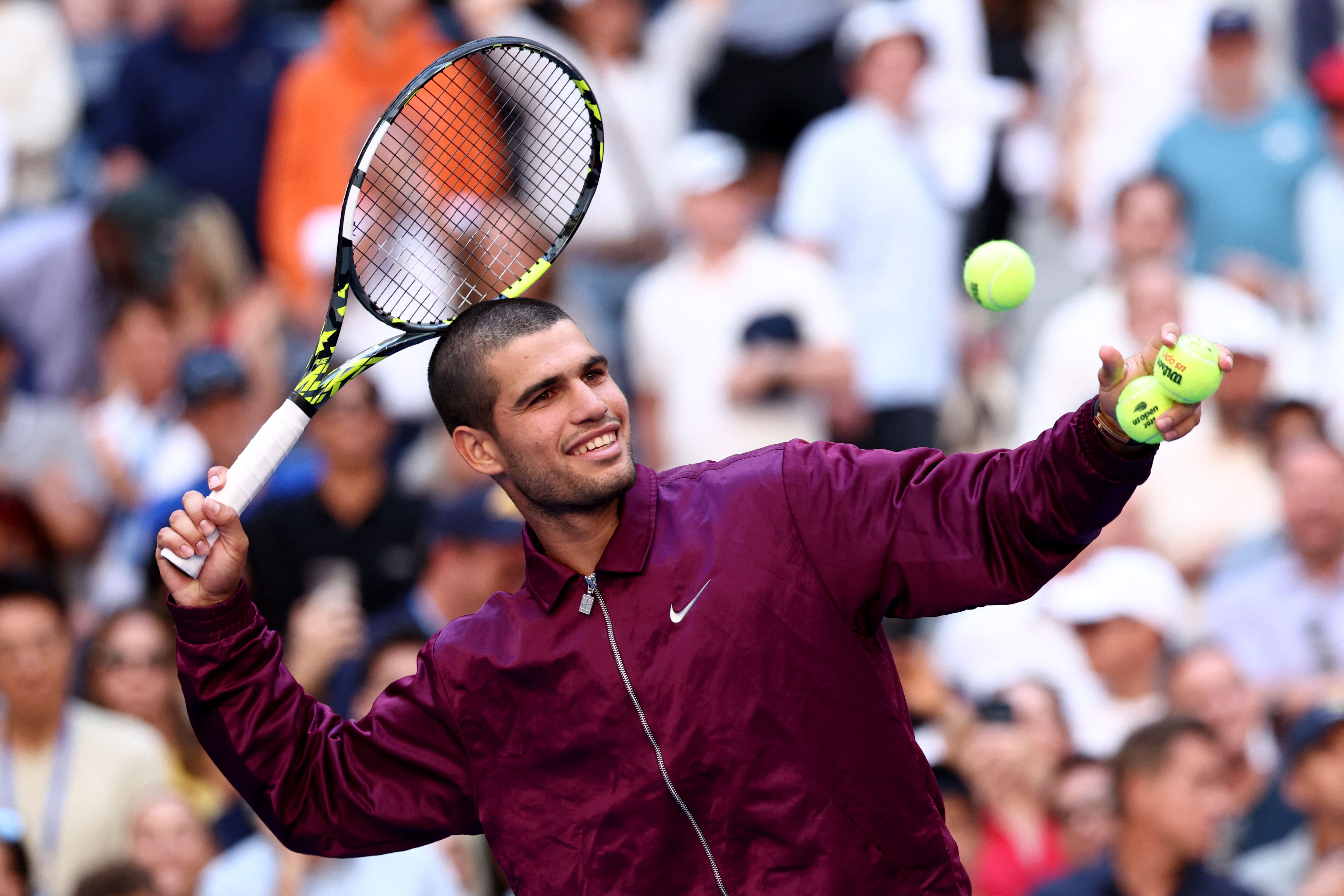 Tennis - U.S. Open - Flushing Meadows, New York, United States - August 31, 2025 Spain's Carlos Alcaraz celebrates winning his fourth round match against France's Arthur Rinderknech REUTERS/Kevin Lamarque