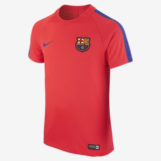 Barcelona: Barcelona unveil 2016-2017 kit, training and