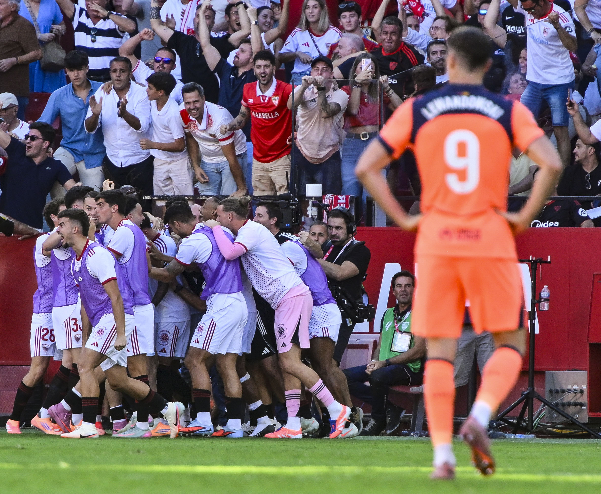 El Sevilla aplasta al ‘BlandiBarça’