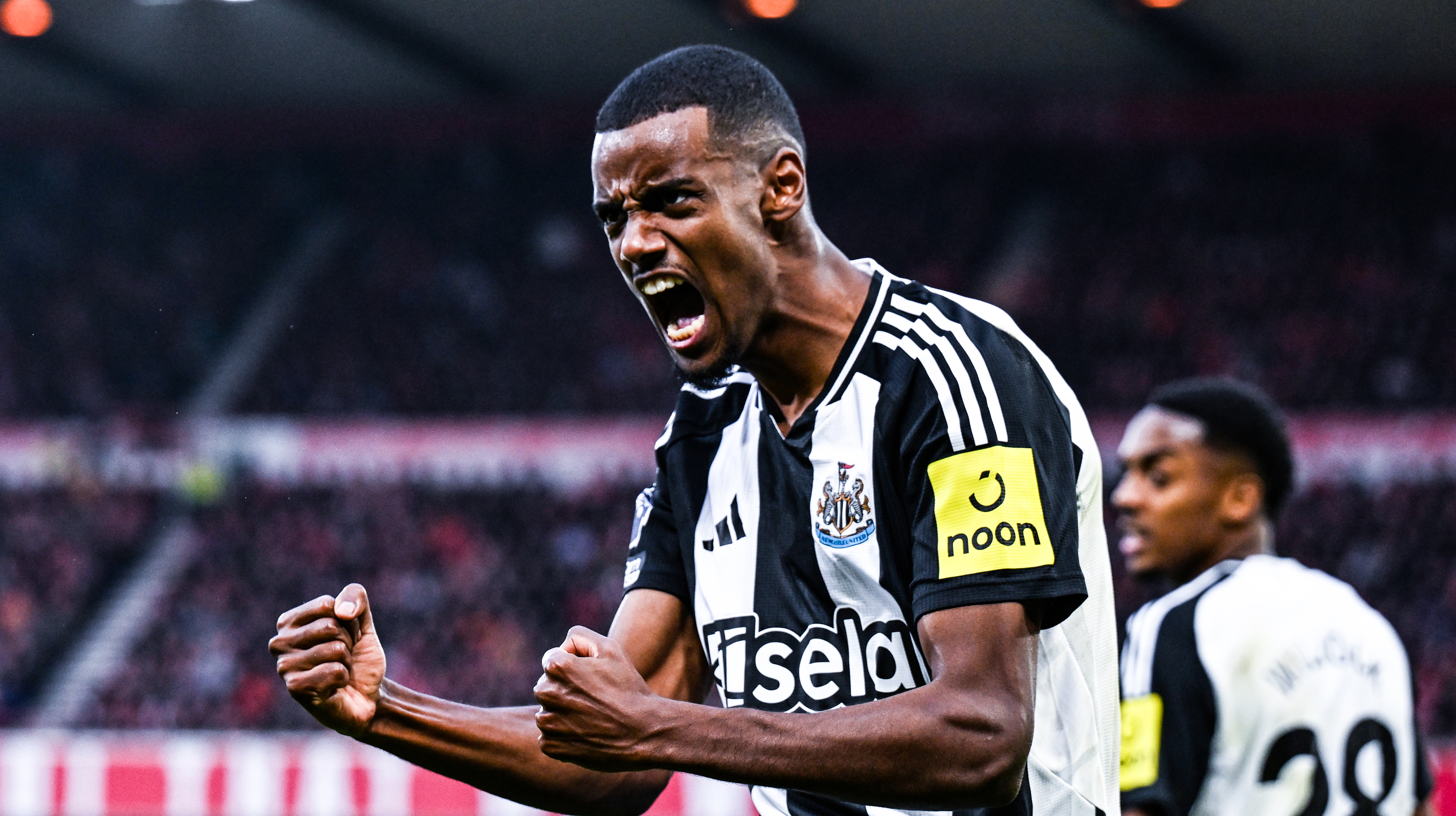 El Liverpool ofrece dos jugadores por Alexander Isak