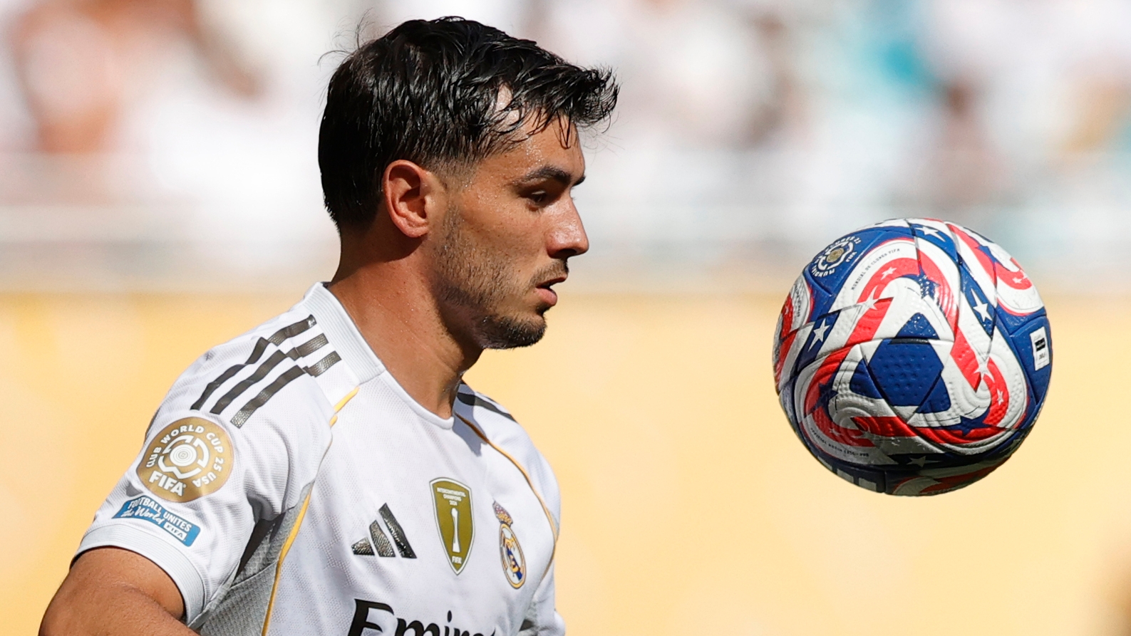 EVE6411. MIAMI (ESTADOS UNIDOS), 18/06/2025.- Brahim Díaz de Real Madrid controla el balón ante el Al Hilal este miércoles, en un partido del Mundial de Clubes entre el Real Madrid y Al Hilal en el estadio Hard Rock de Miami (EE.UU.). EFE/Andre Coelho
