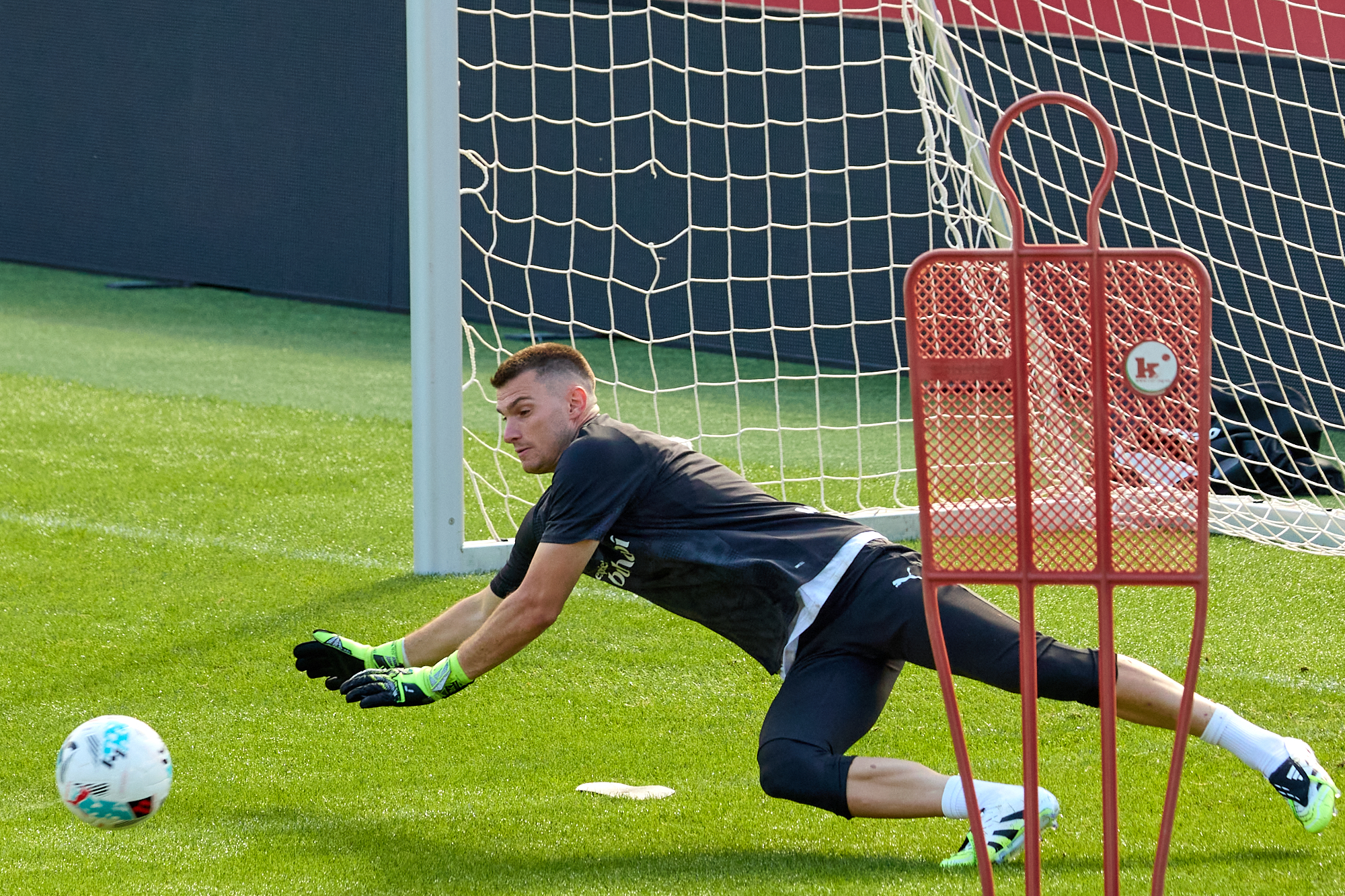 25/09/25 GIRONA FC ENTRENAMIENTO 
Dominik LivakoviC (Girona Fc)